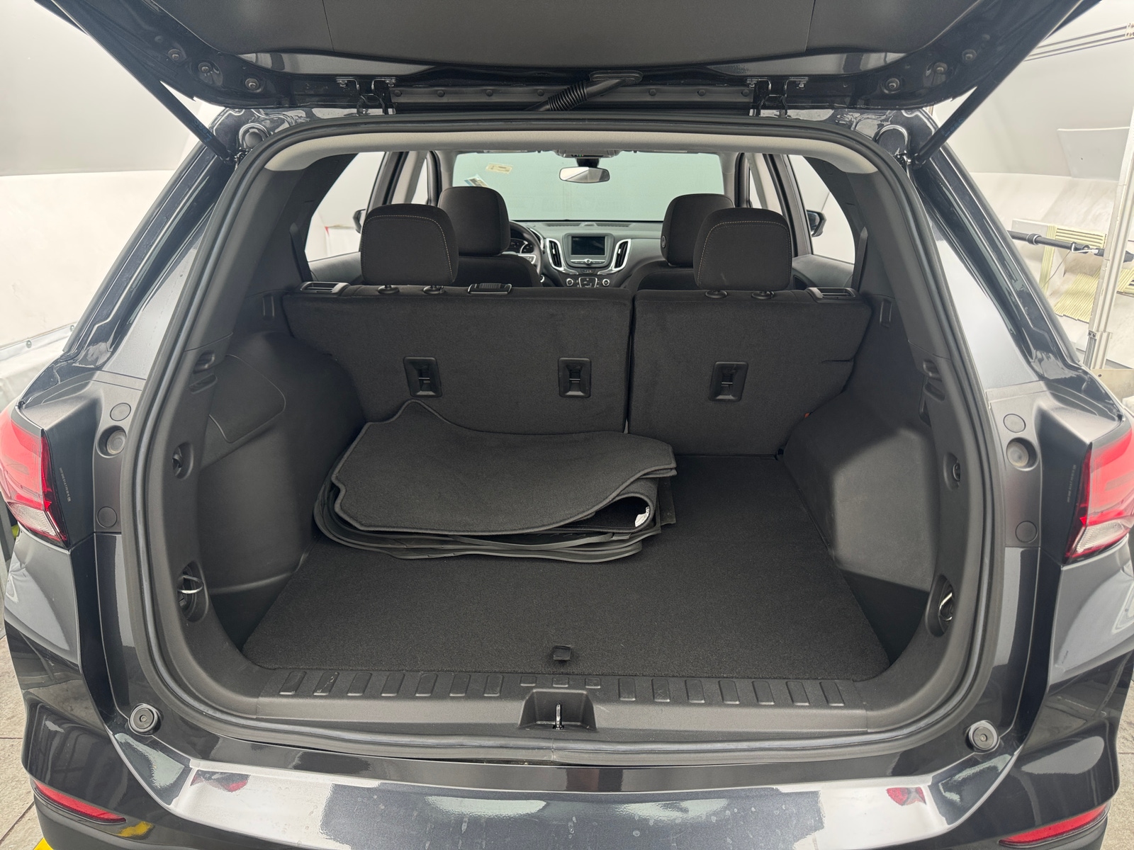 Thumbnail: 2023 Chevrolet Equinox - 7