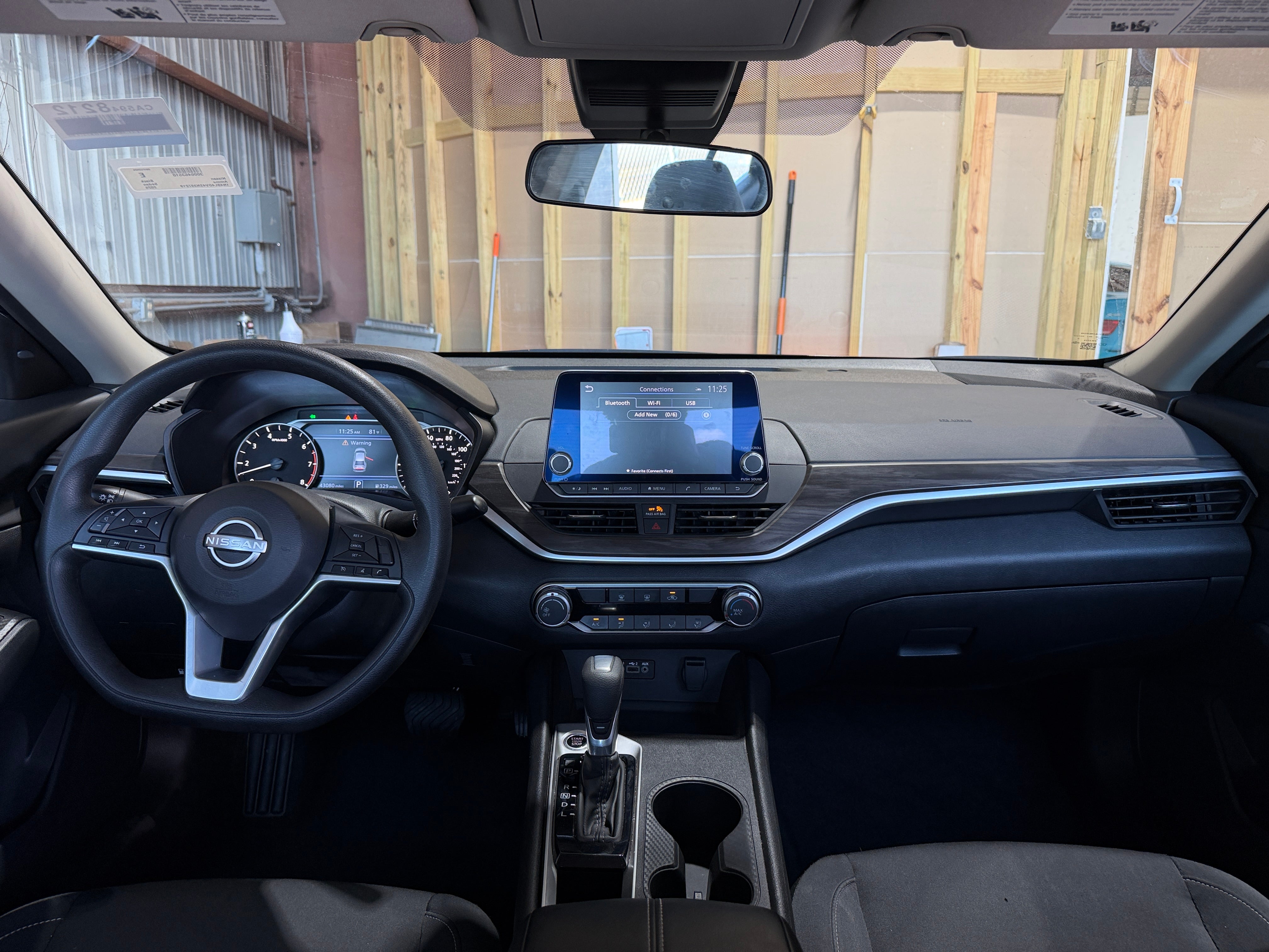2025 Nissan Altima SV - Photo 5