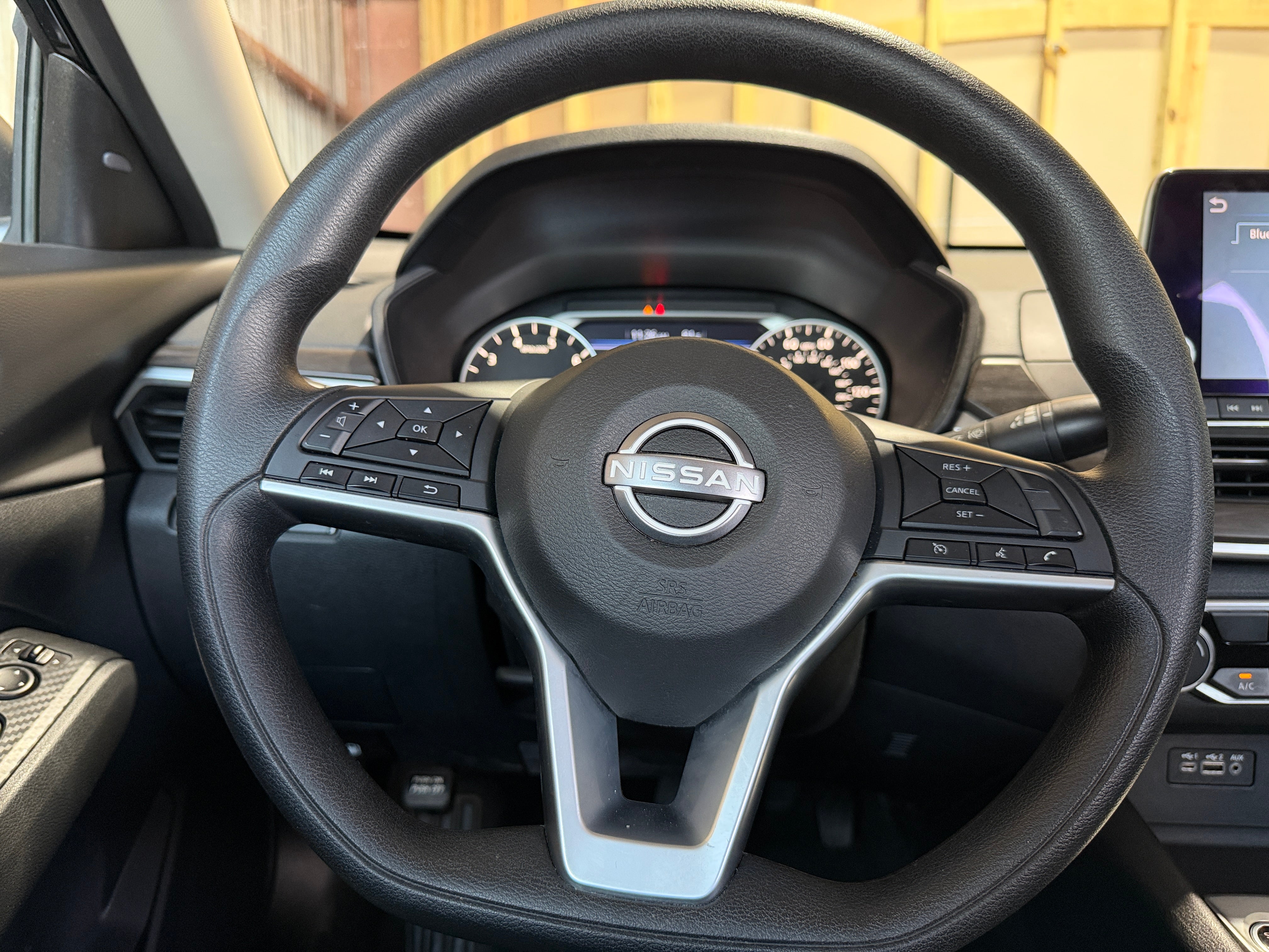 2025 Nissan Altima SV - Photo 7