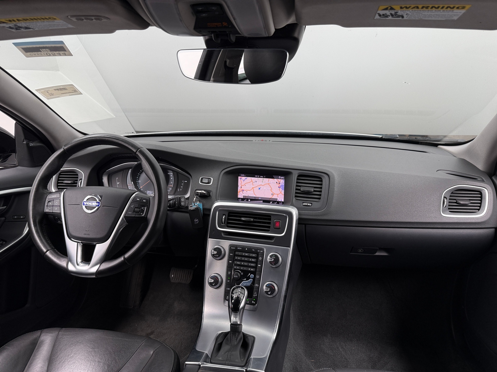 Thumbnail: 2018 Volvo V60 - 2