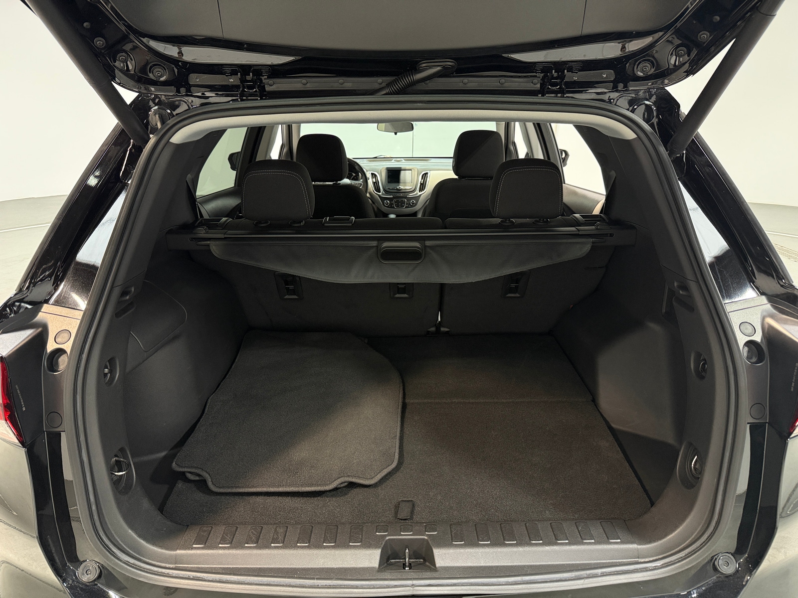 Thumbnail: 2023 Chevrolet Equinox - 7