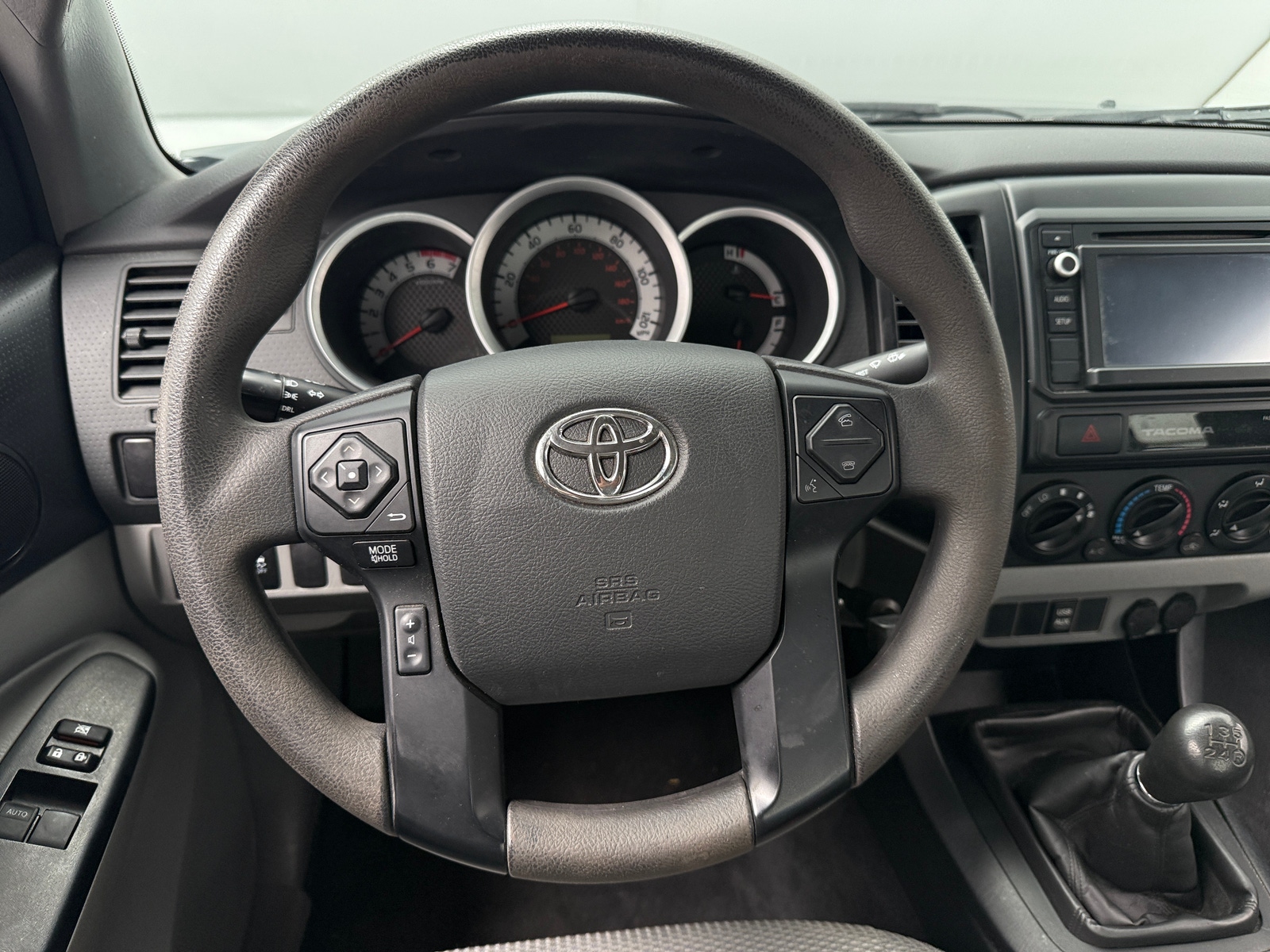 Thumbnail: 2015 Toyota Tacoma - 5