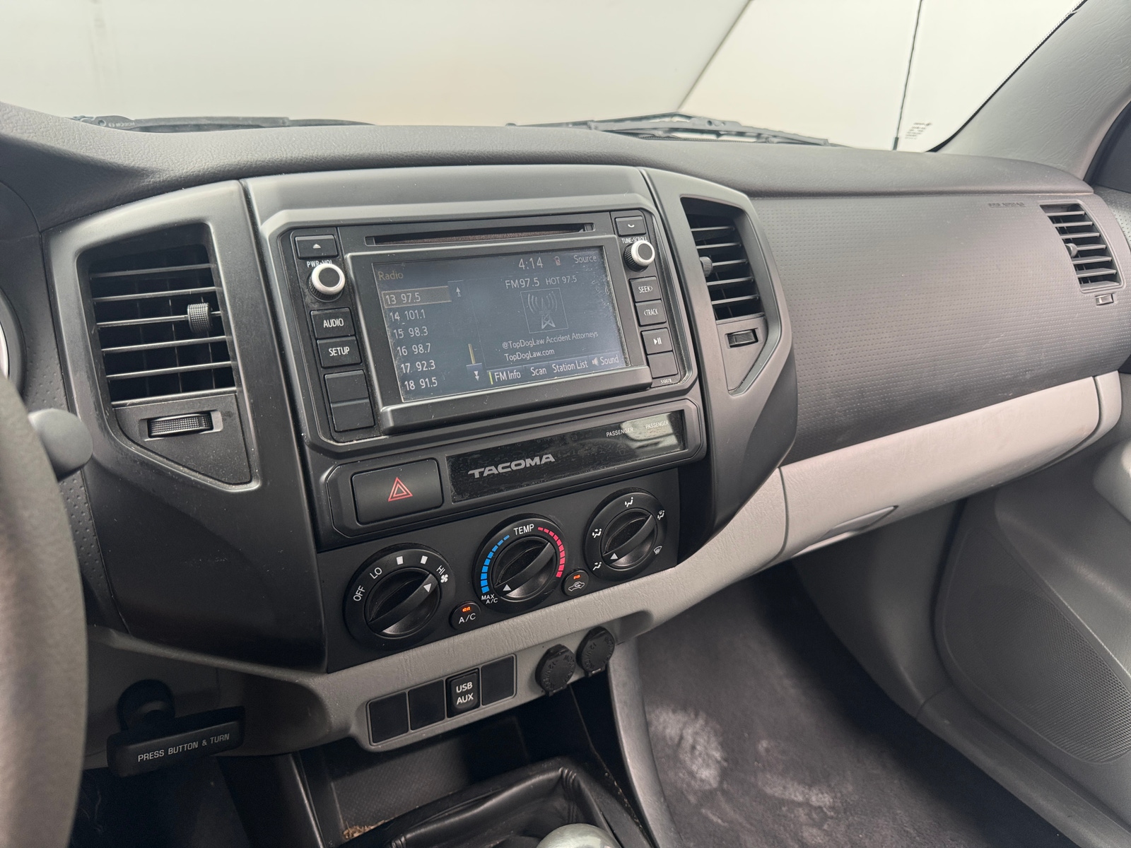 Thumbnail: 2015 Toyota Tacoma - 4