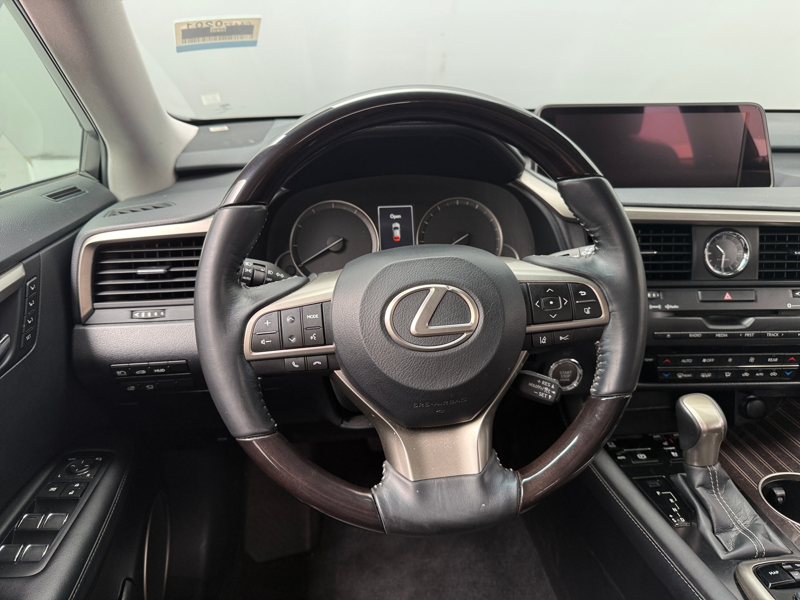 Thumbnail: 2018 Lexus RX - 4