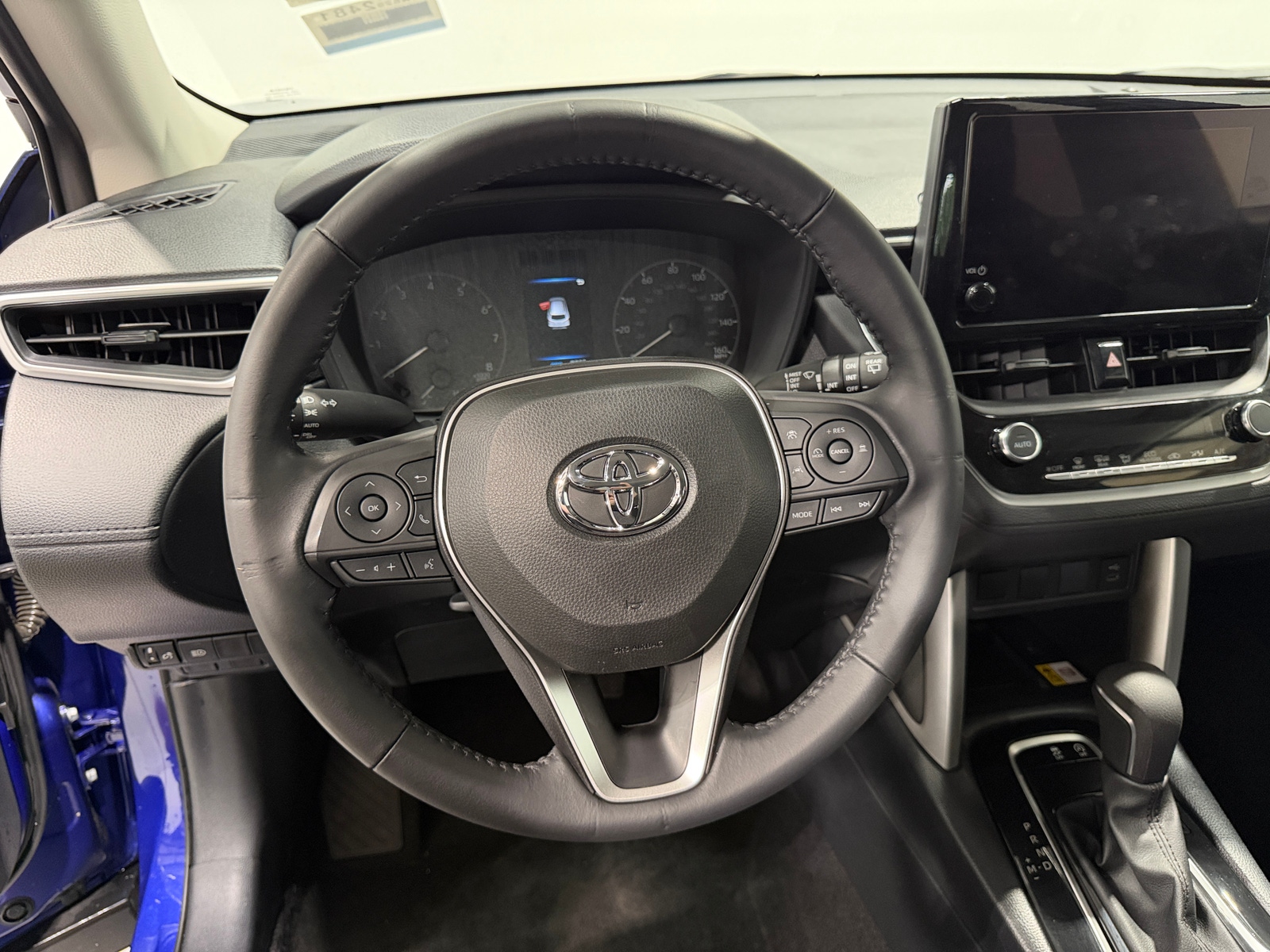 Thumbnail: 2023 Toyota Corolla Cross - 5