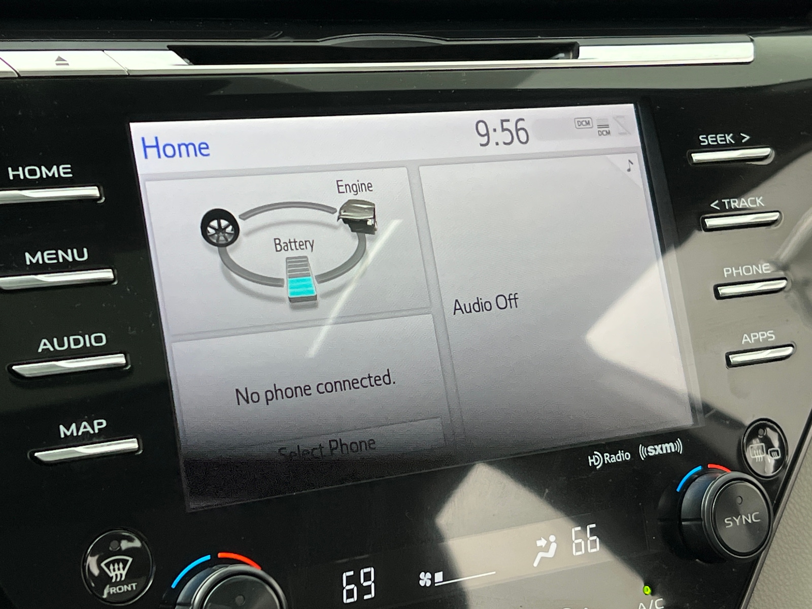Thumbnail: 2019 Toyota Camry - 4