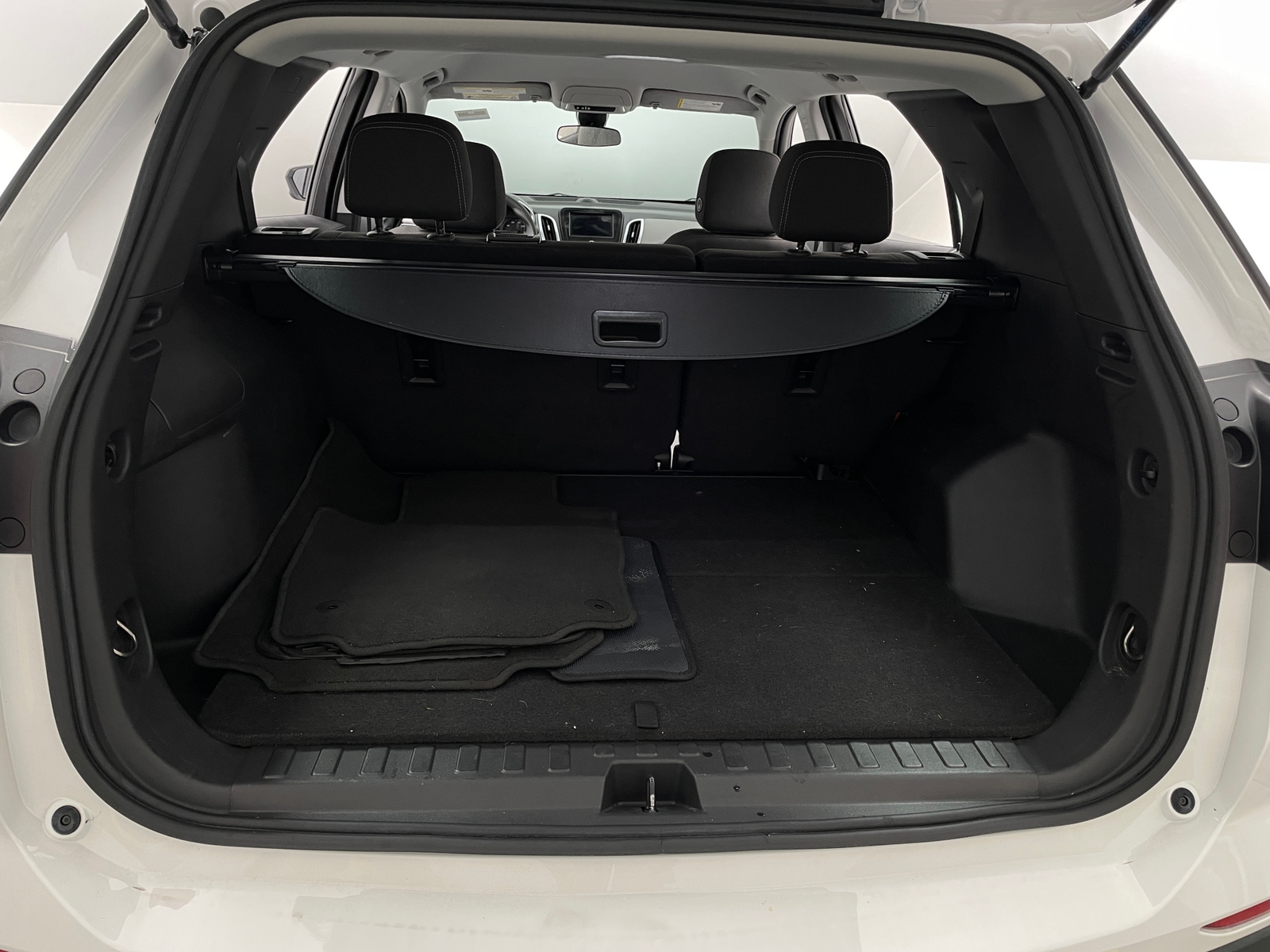 Thumbnail: 2023 Chevrolet Equinox - 7