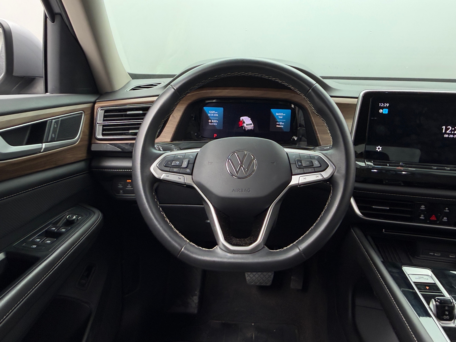Thumbnail: 2025 Volkswagen Atlas - 5