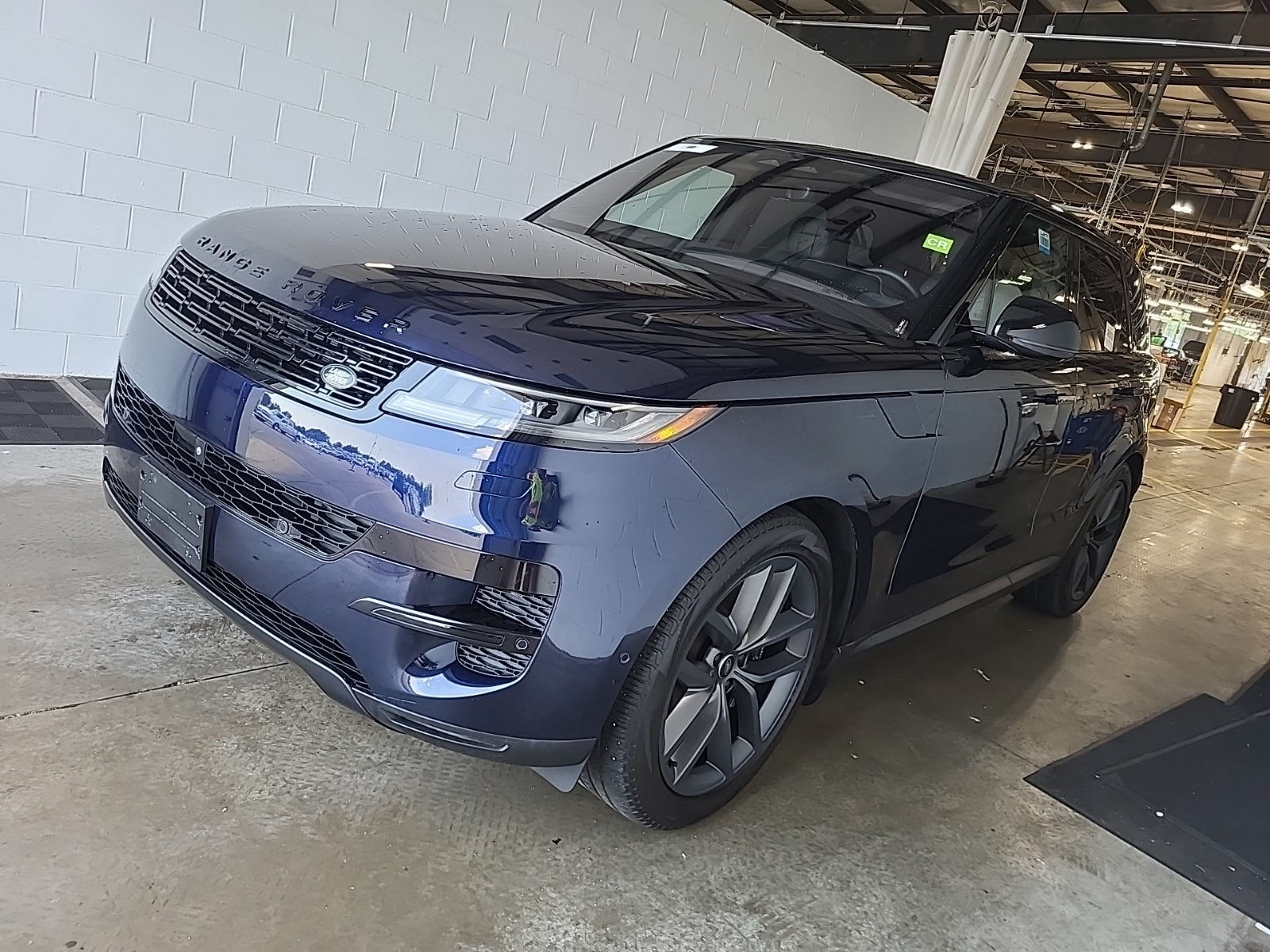 2023 Land Rover Range Rover Sport SE