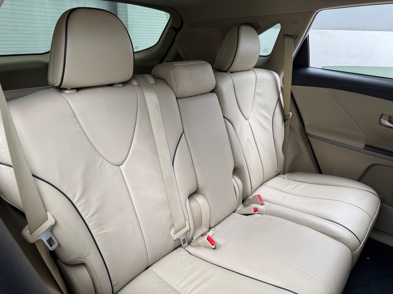 Thumbnail: 2013 Toyota Venza - 5