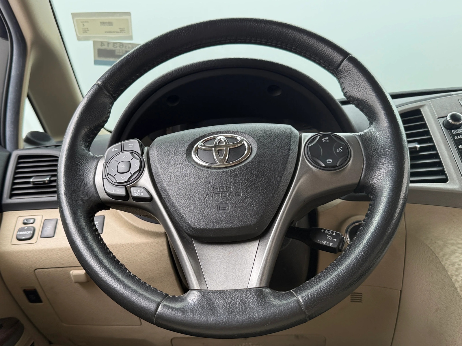 Thumbnail: 2013 Toyota Venza - 4
