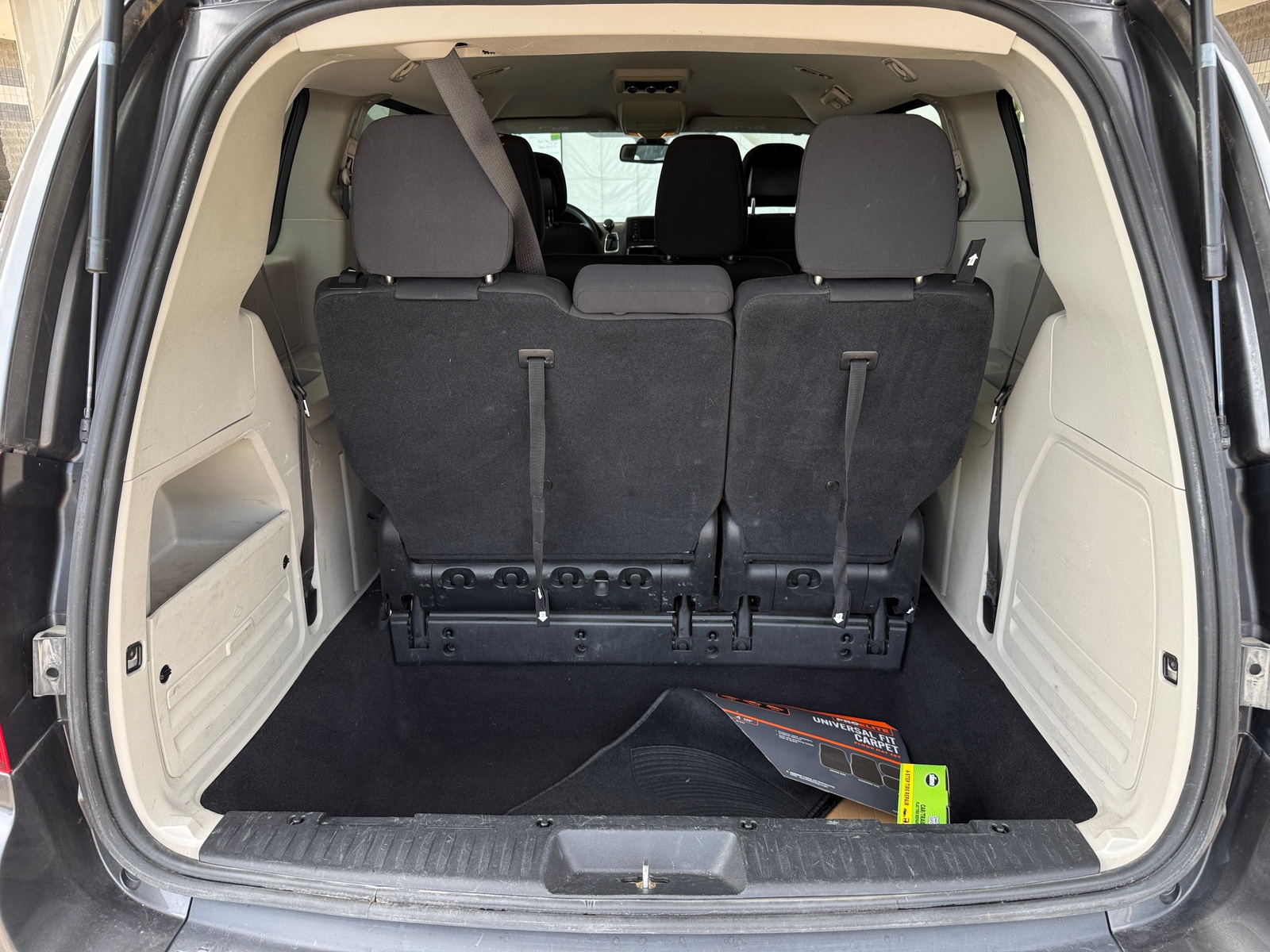 Thumbnail: 2018 Dodge Grand Caravan - 7