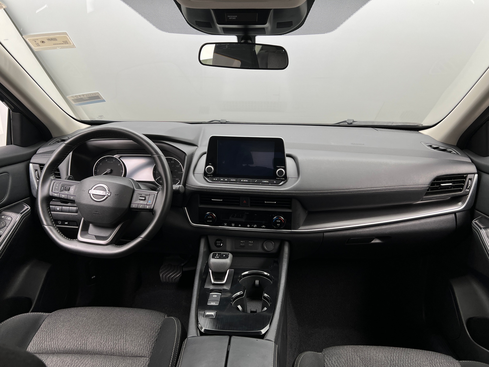 Thumbnail: 2025 Nissan Rogue - 3