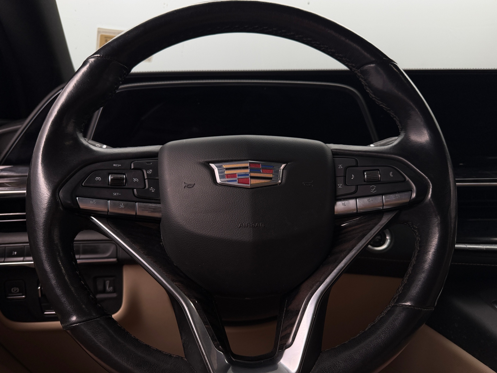 Thumbnail: 2021 Cadillac Escalade - 4