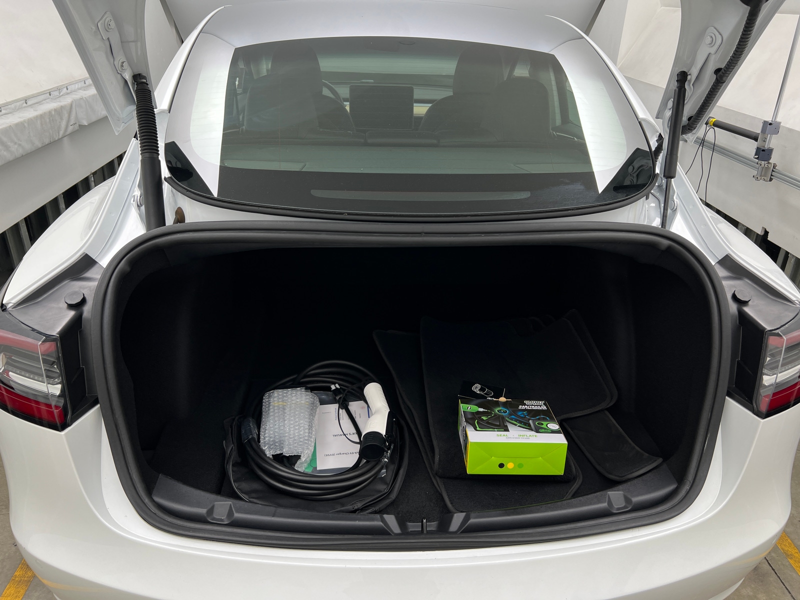 Thumbnail: 2021 Tesla Model 3 - 6
