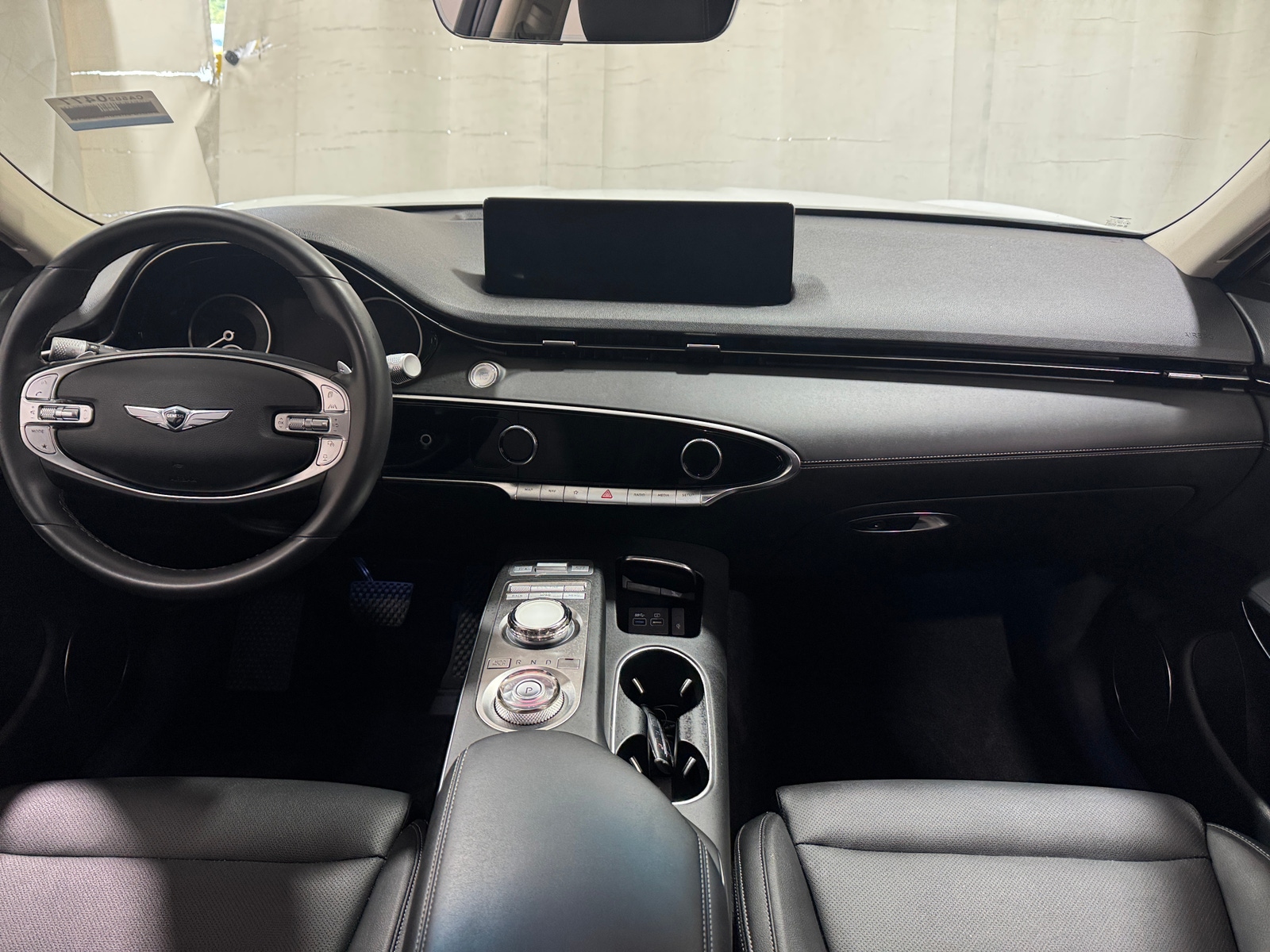 Thumbnail: 2025 Genesis GV70 - 2