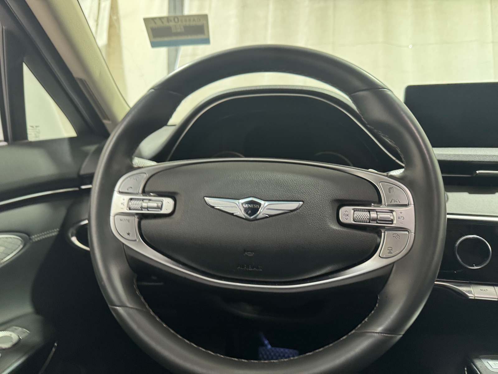 Thumbnail: 2025 Genesis GV70 - 4