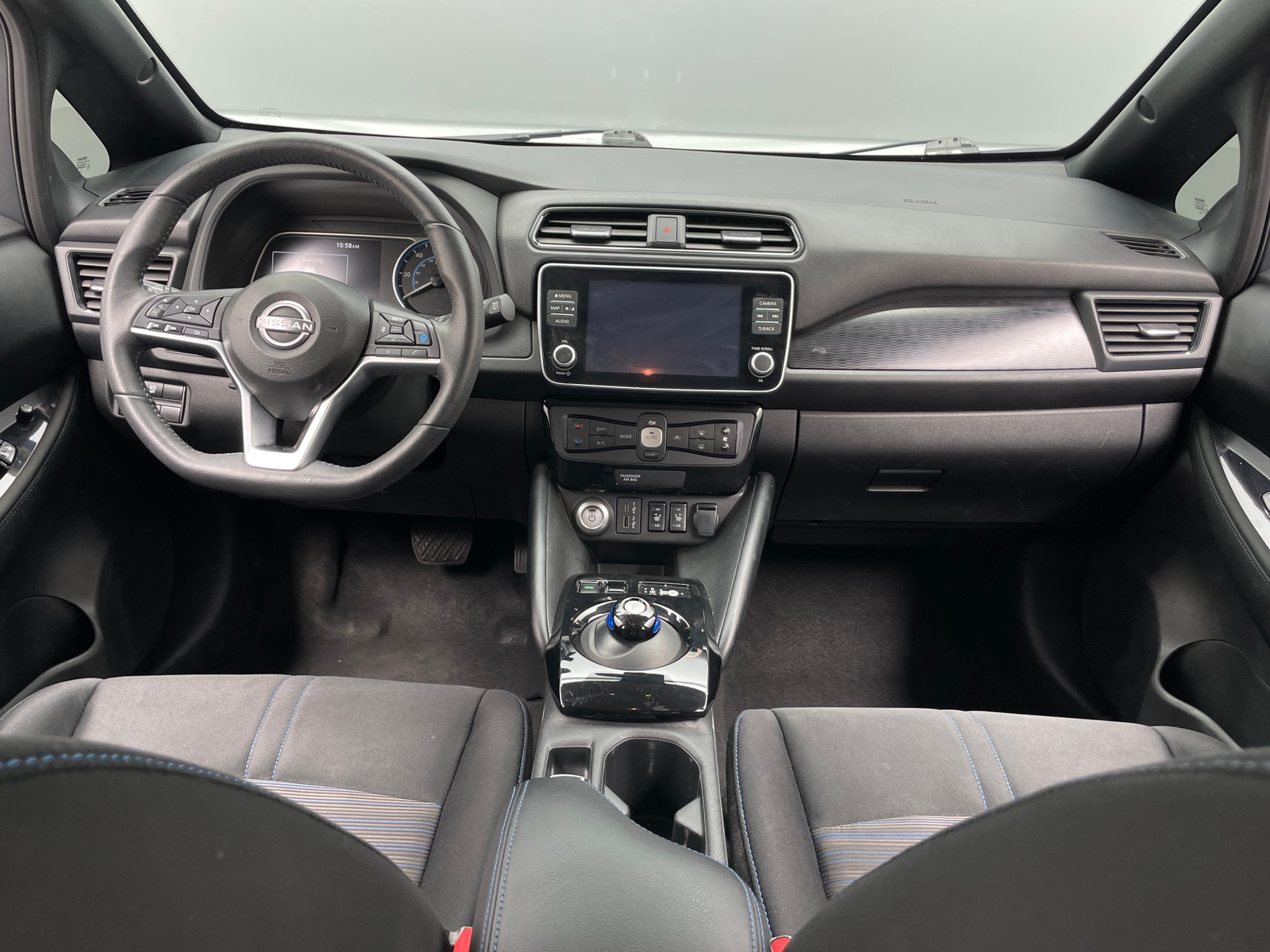 Thumbnail: 2025 Nissan Leaf - 3