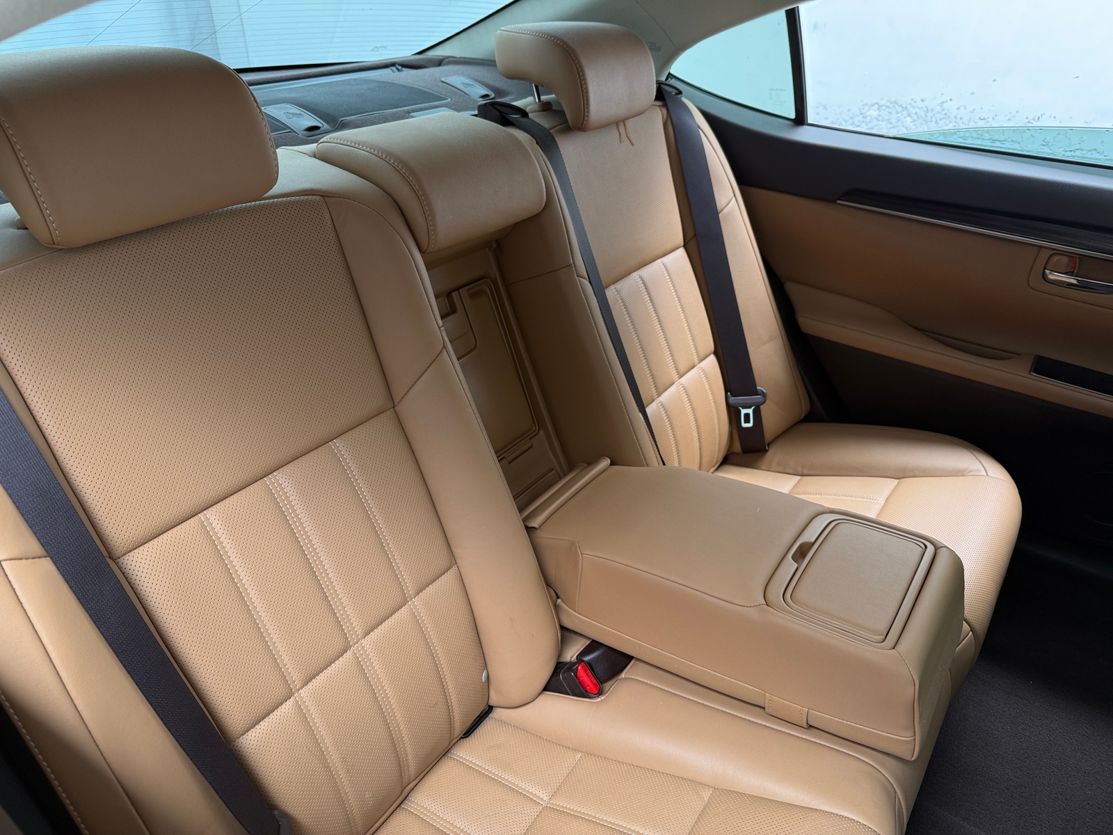 Thumbnail: 2017 Lexus ES - 5