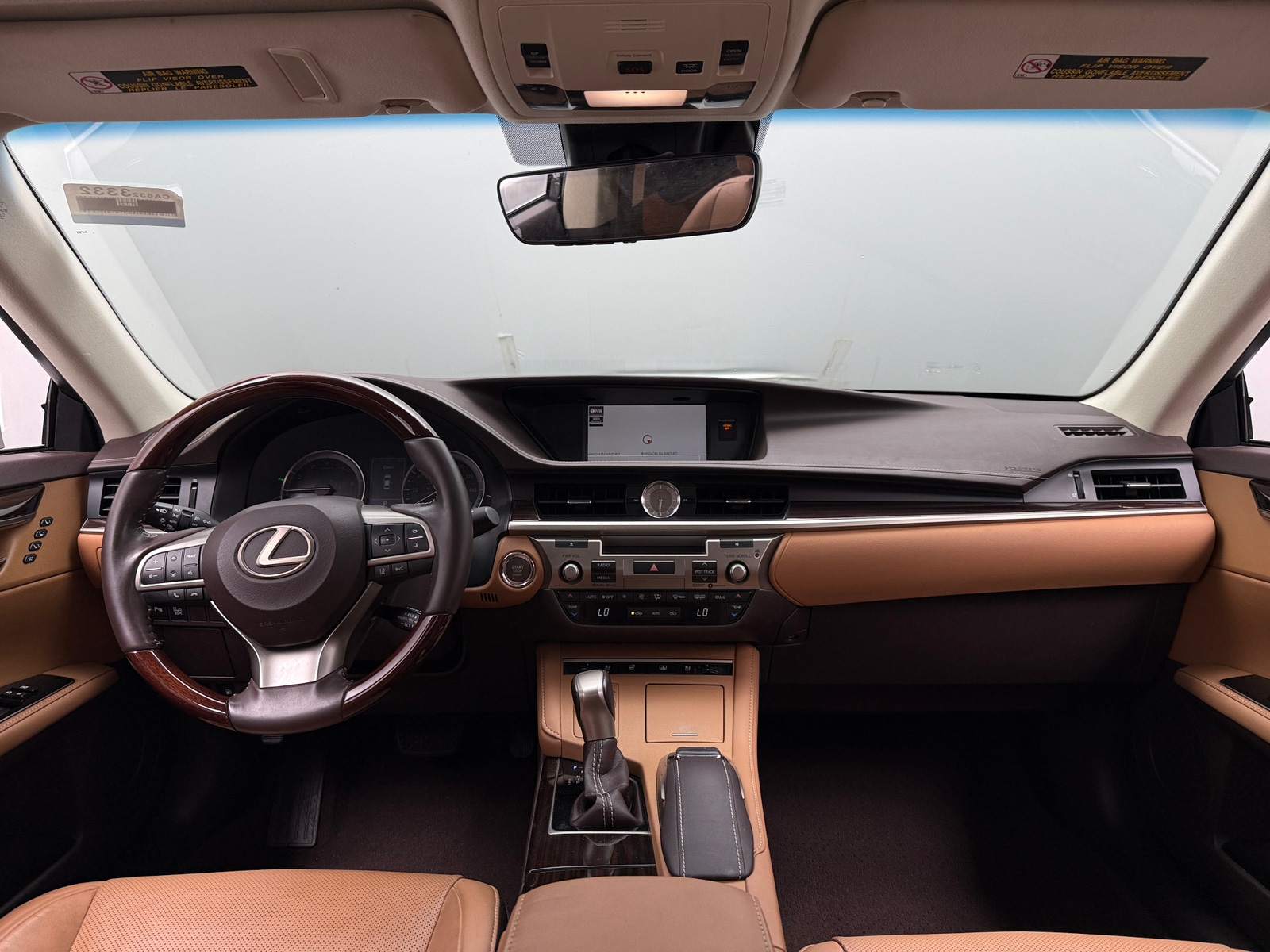 Thumbnail: 2017 Lexus ES - 2