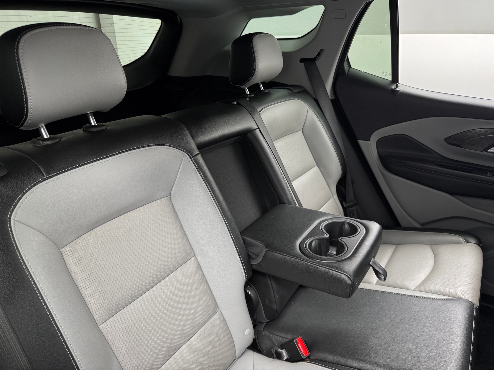 Thumbnail: 2024 GMC Terrain - 5