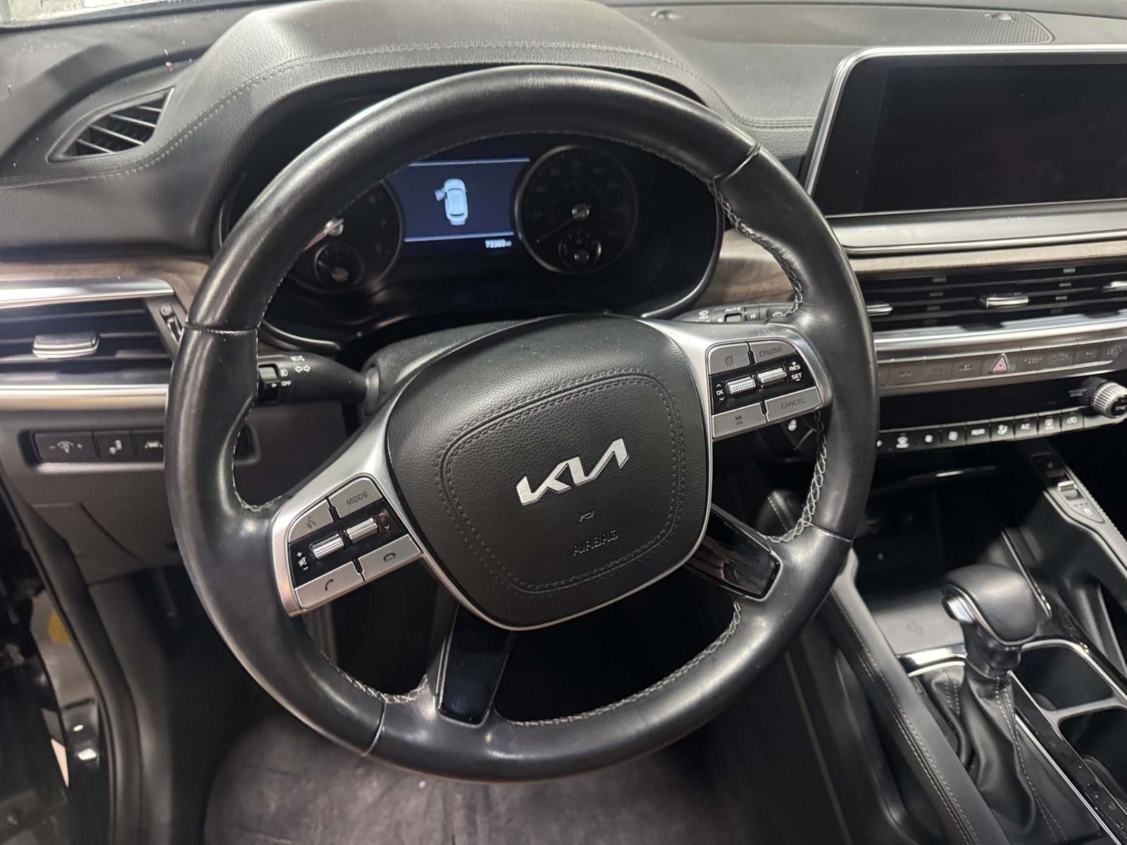 Thumbnail: 2022 Kia Telluride - 4