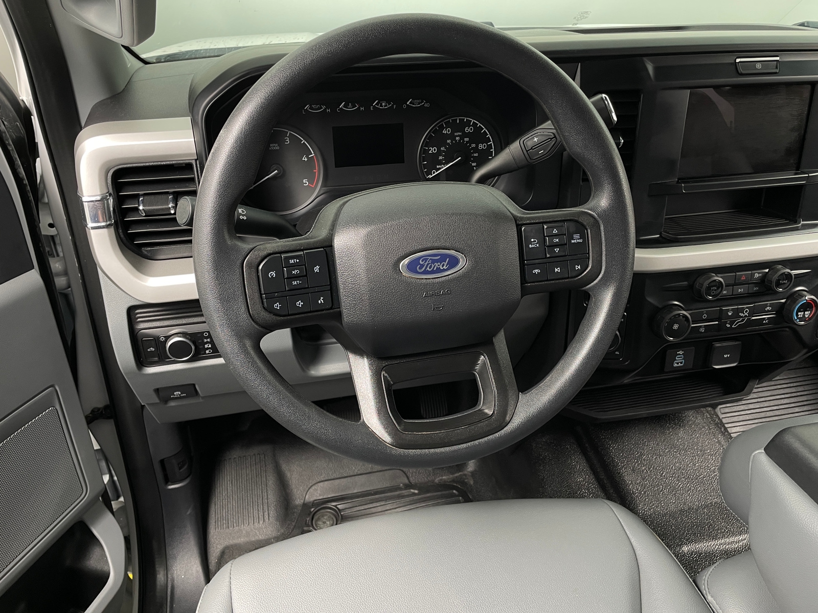Thumbnail: 2026 Ford Econoline - 5