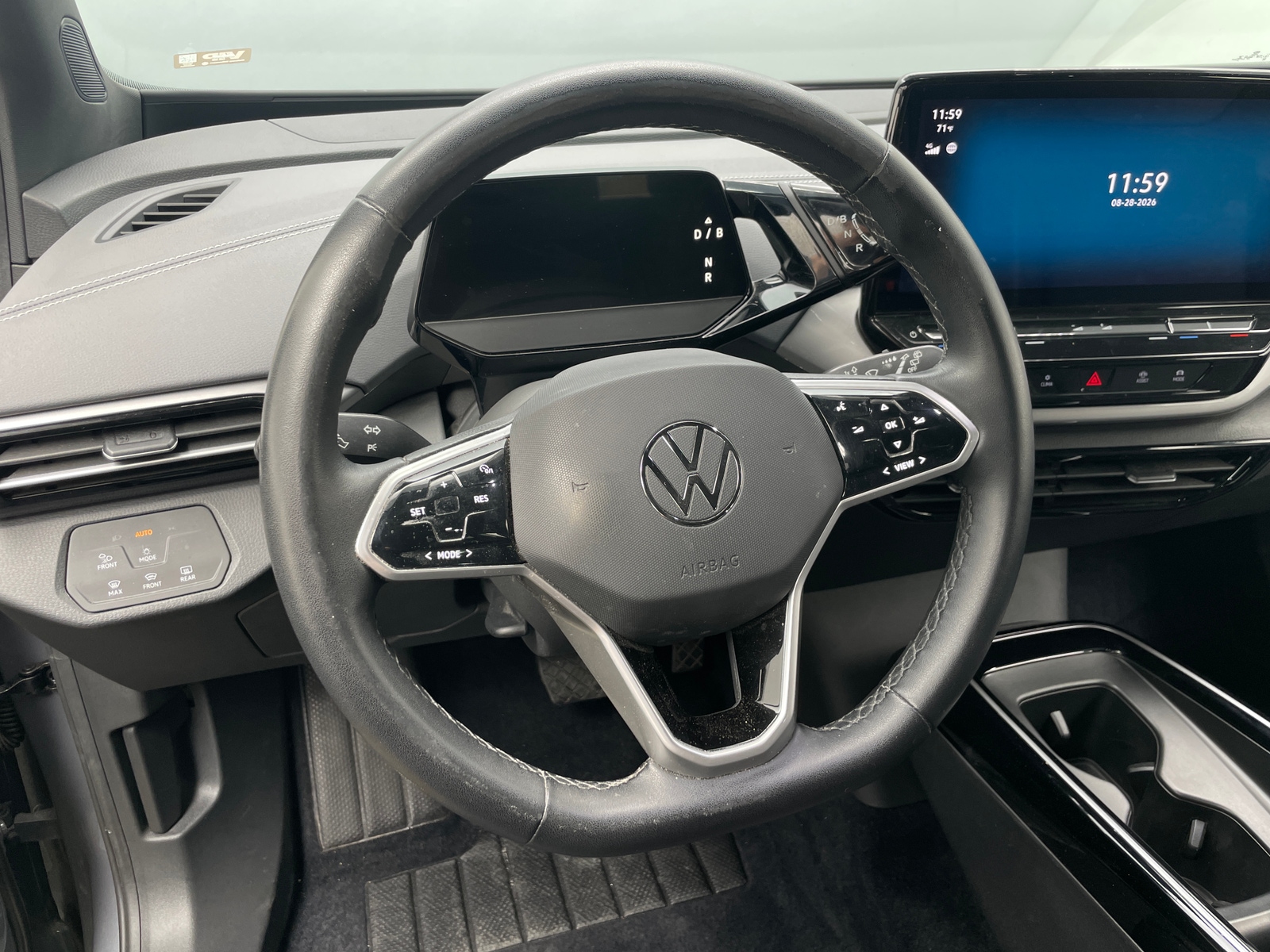 Thumbnail: 2023 Volkswagen ID.4 - 4