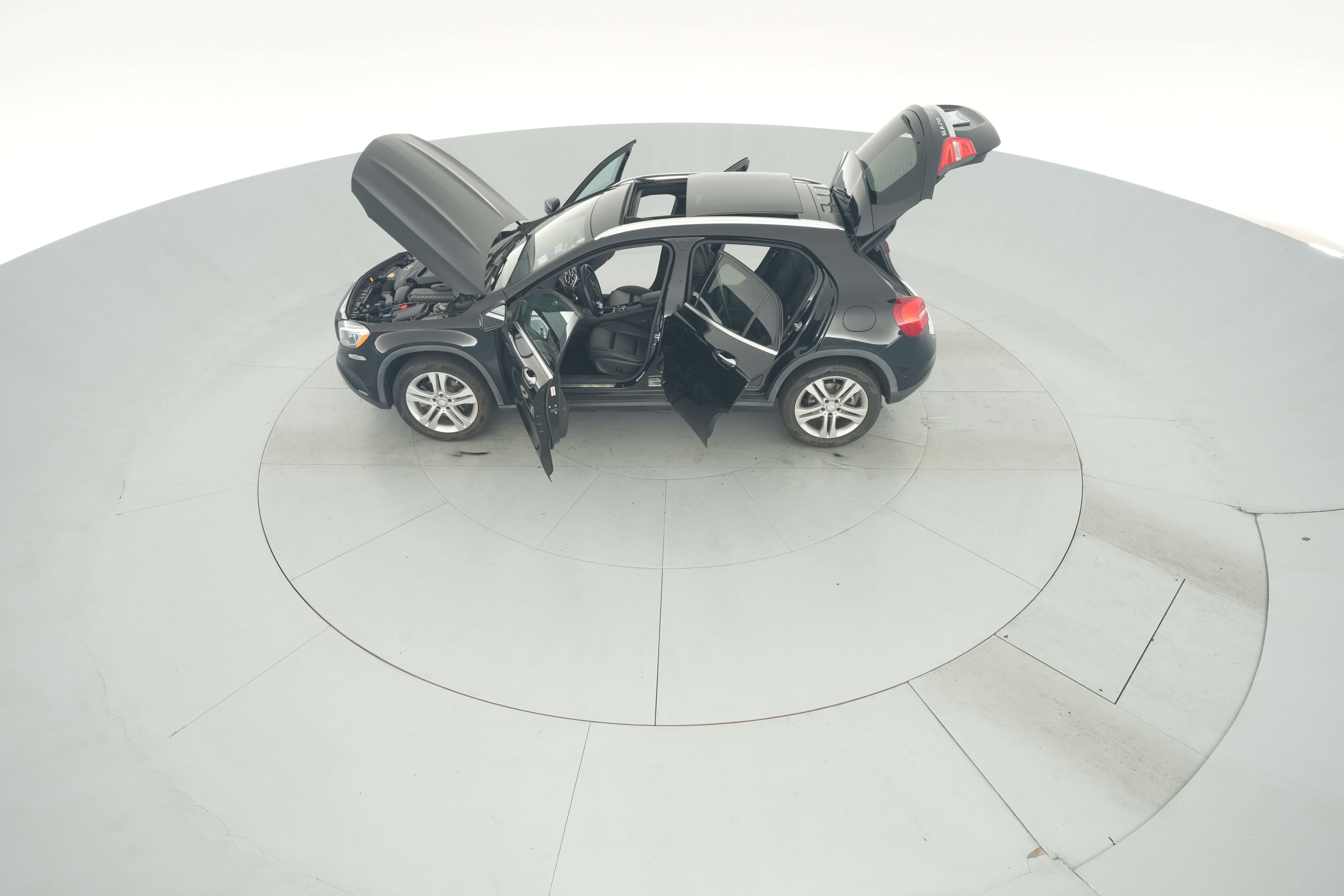 2017 Mercedes-Benz GLA-Class GLA250 - Photo 49