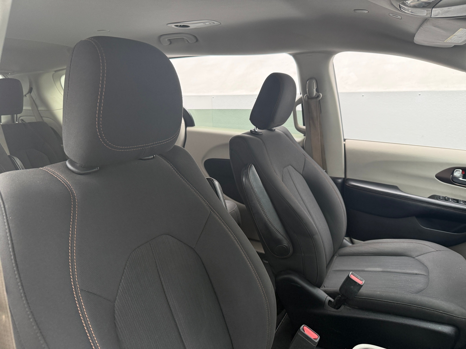 Thumbnail: 2019 Chrysler Pacifica - 2