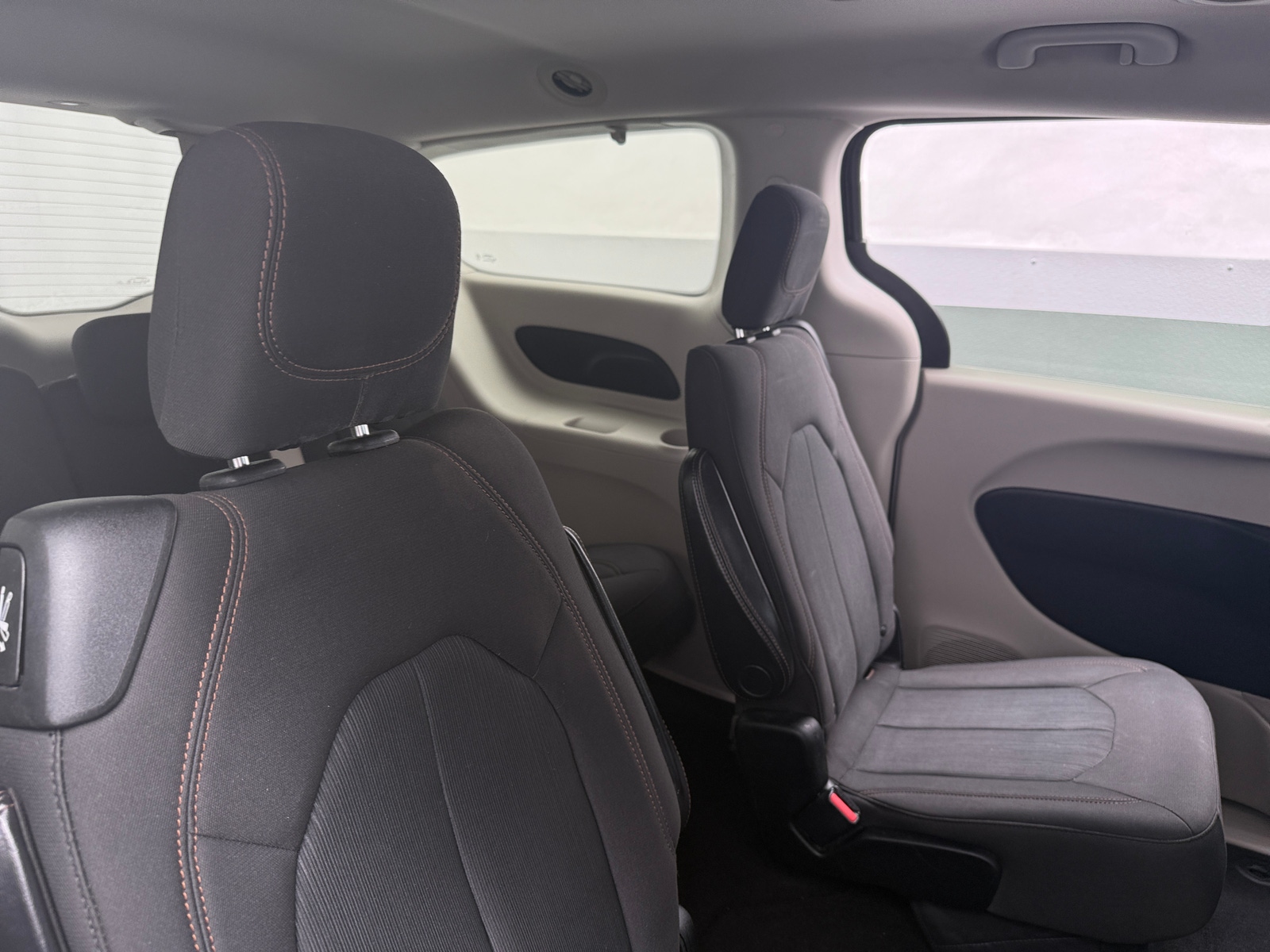 Thumbnail: 2019 Chrysler Pacifica - 6
