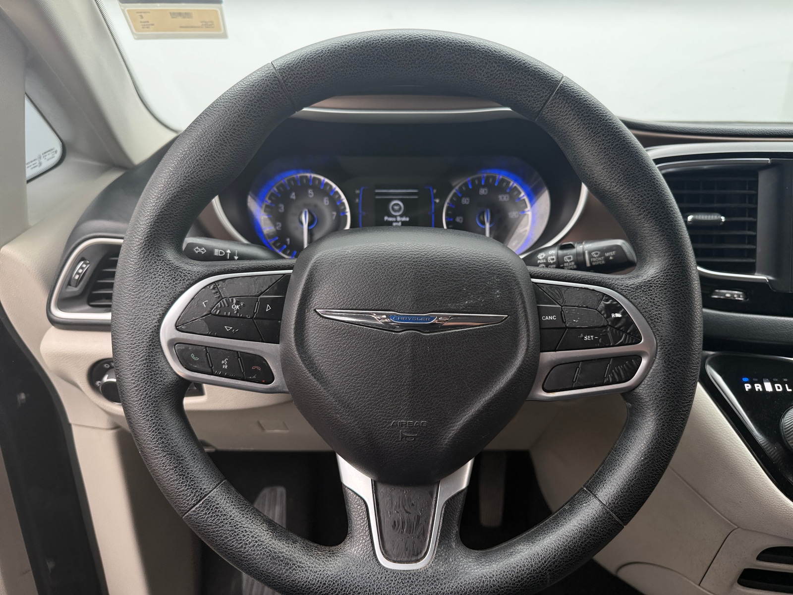 Thumbnail: 2019 Chrysler Pacifica - 5