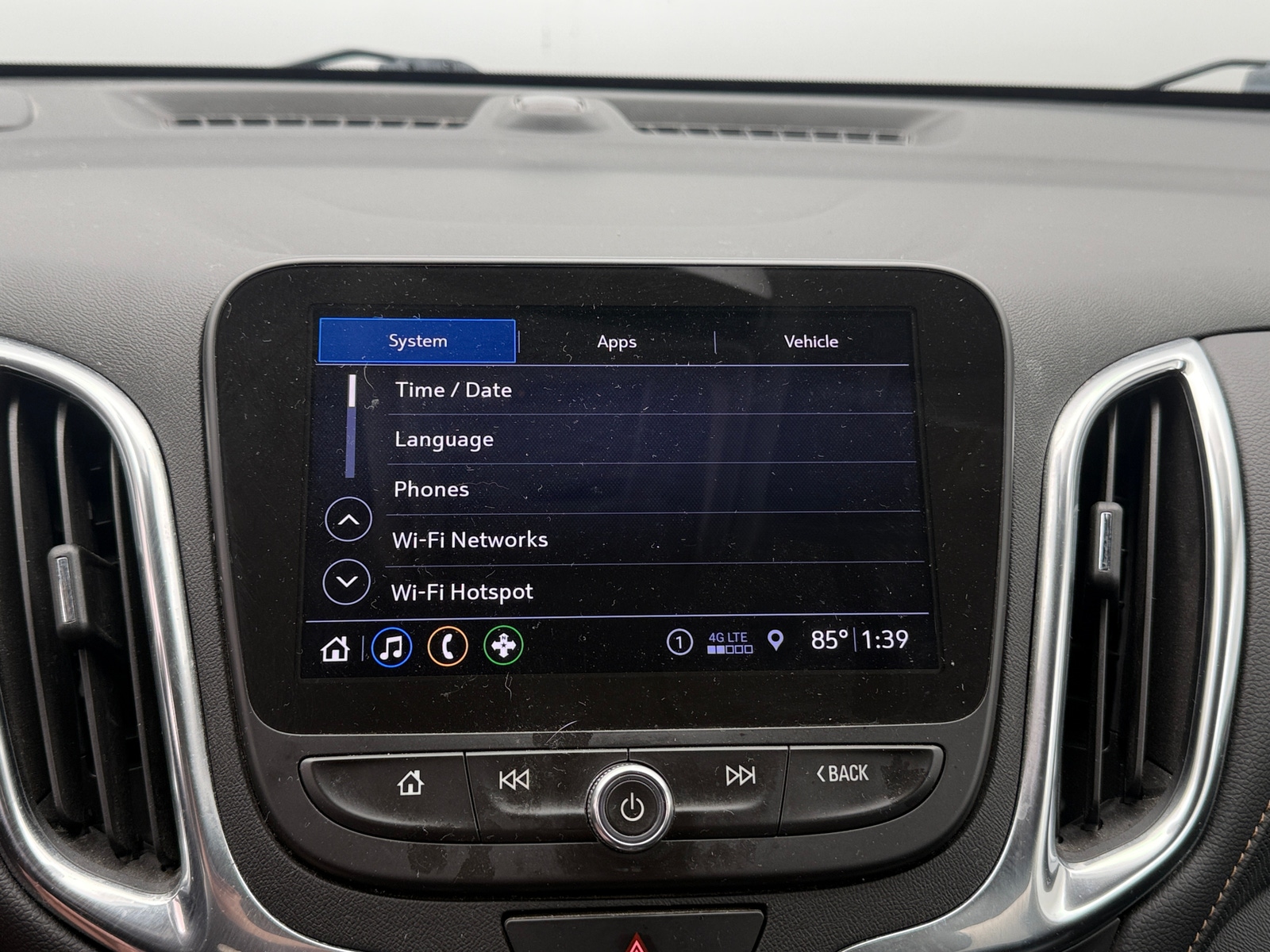 Thumbnail: 2021 Chevrolet Equinox - 3