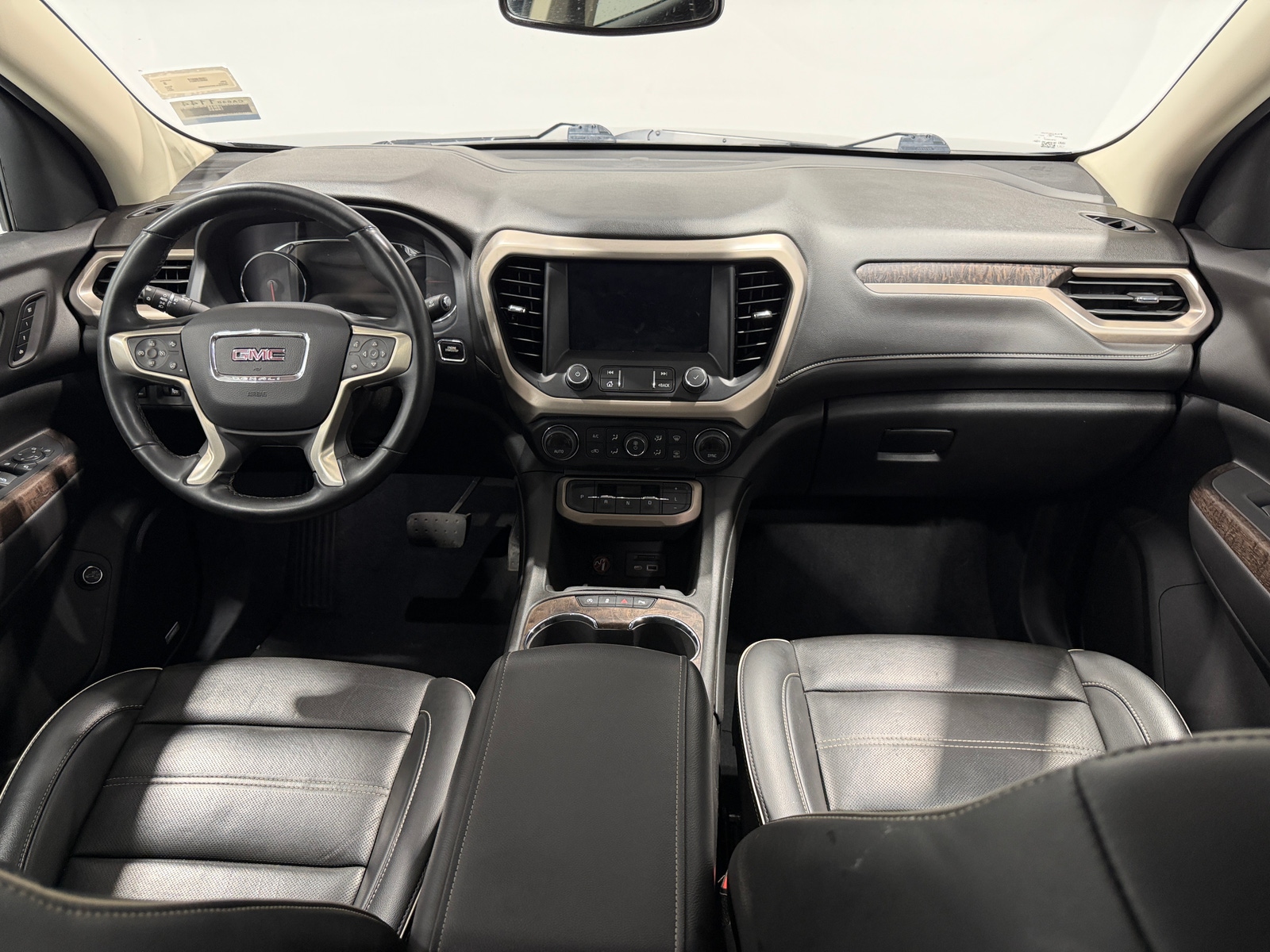 Thumbnail: 2023 GMC Acadia - 2