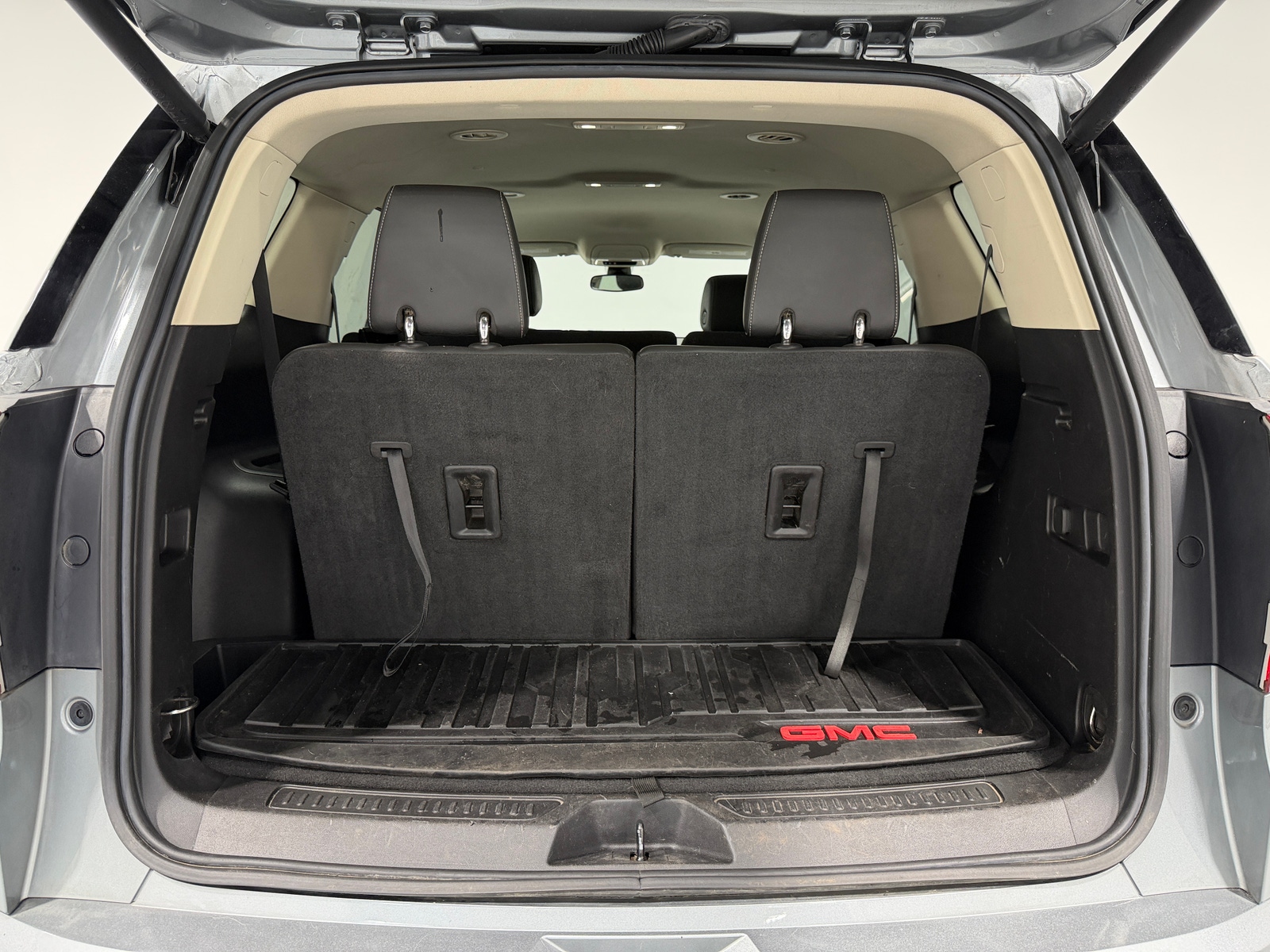 Thumbnail: 2023 GMC Acadia - 6