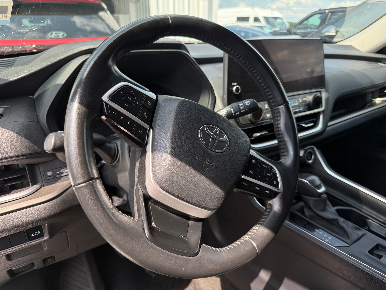 Thumbnail: 2024 Toyota Grand Highlander - 4