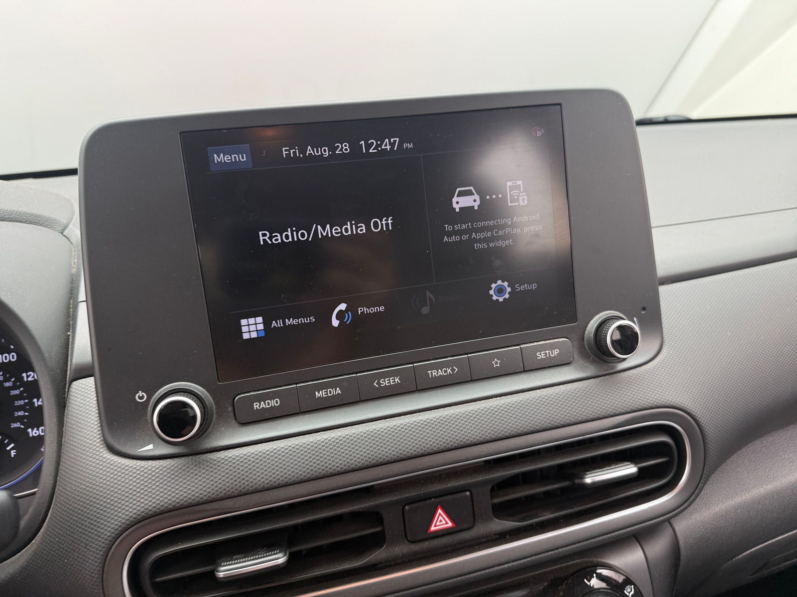 Thumbnail: 2022 Hyundai Kona - 4
