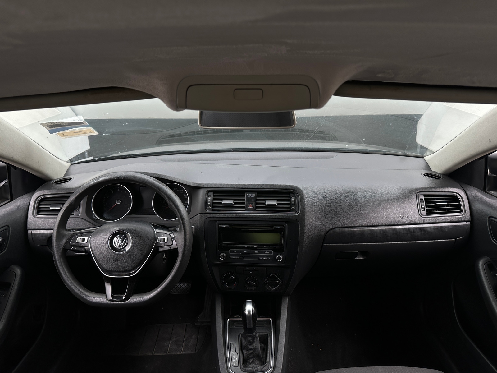 Thumbnail: 2015 Volkswagen Jetta - 3