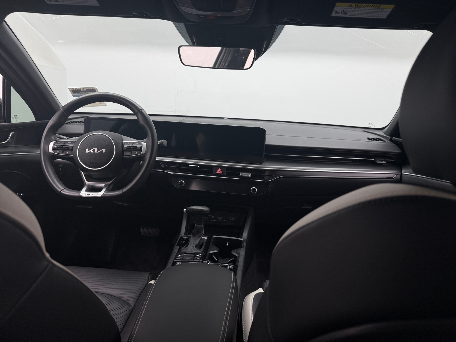 Thumbnail: 2025 Kia K5 - 2