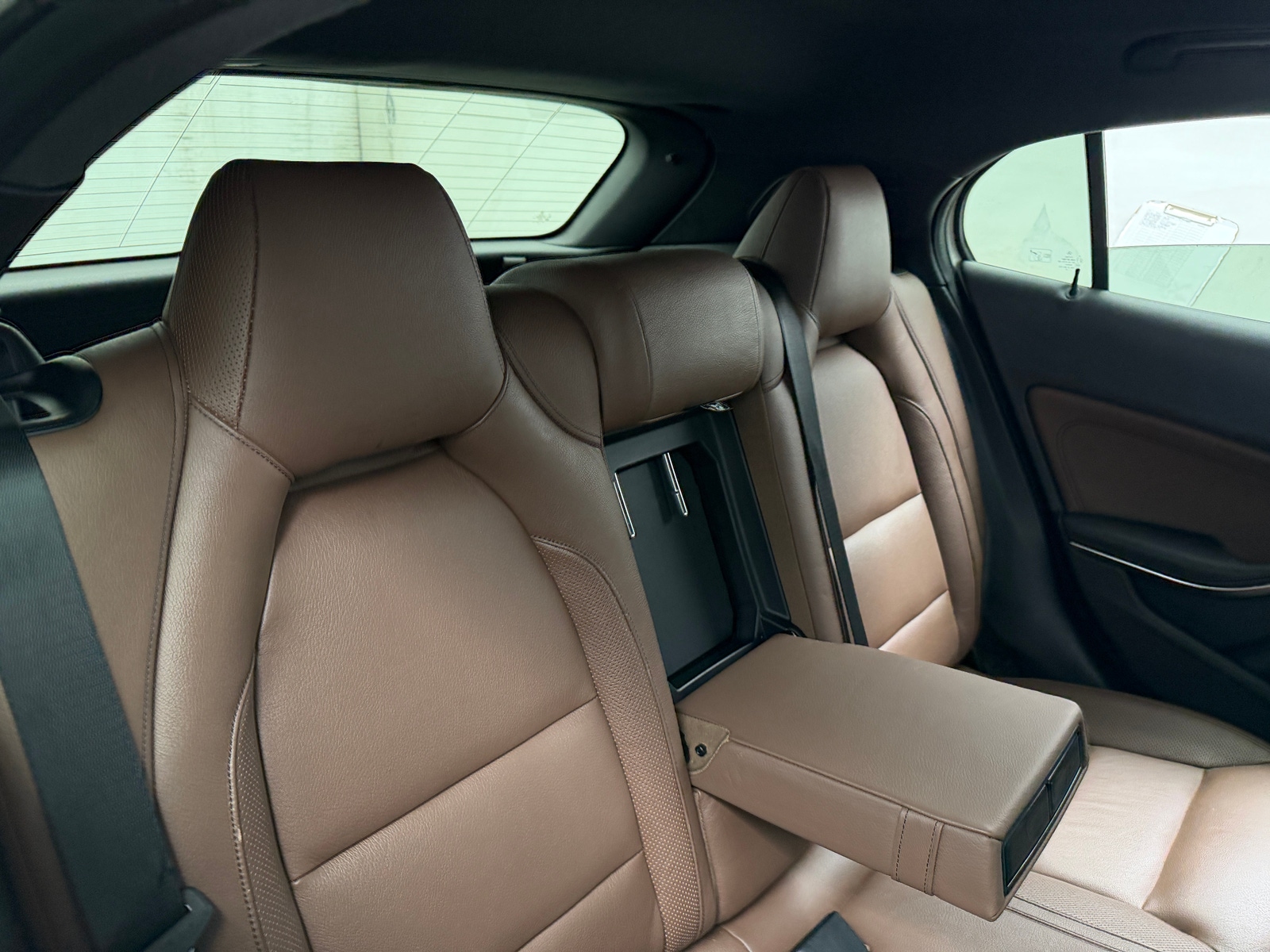 Thumbnail: 2015 Mercedes-Benz GLA - 5