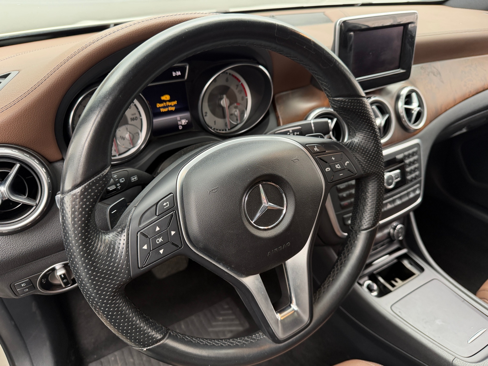Thumbnail: 2015 Mercedes-Benz GLA - 4