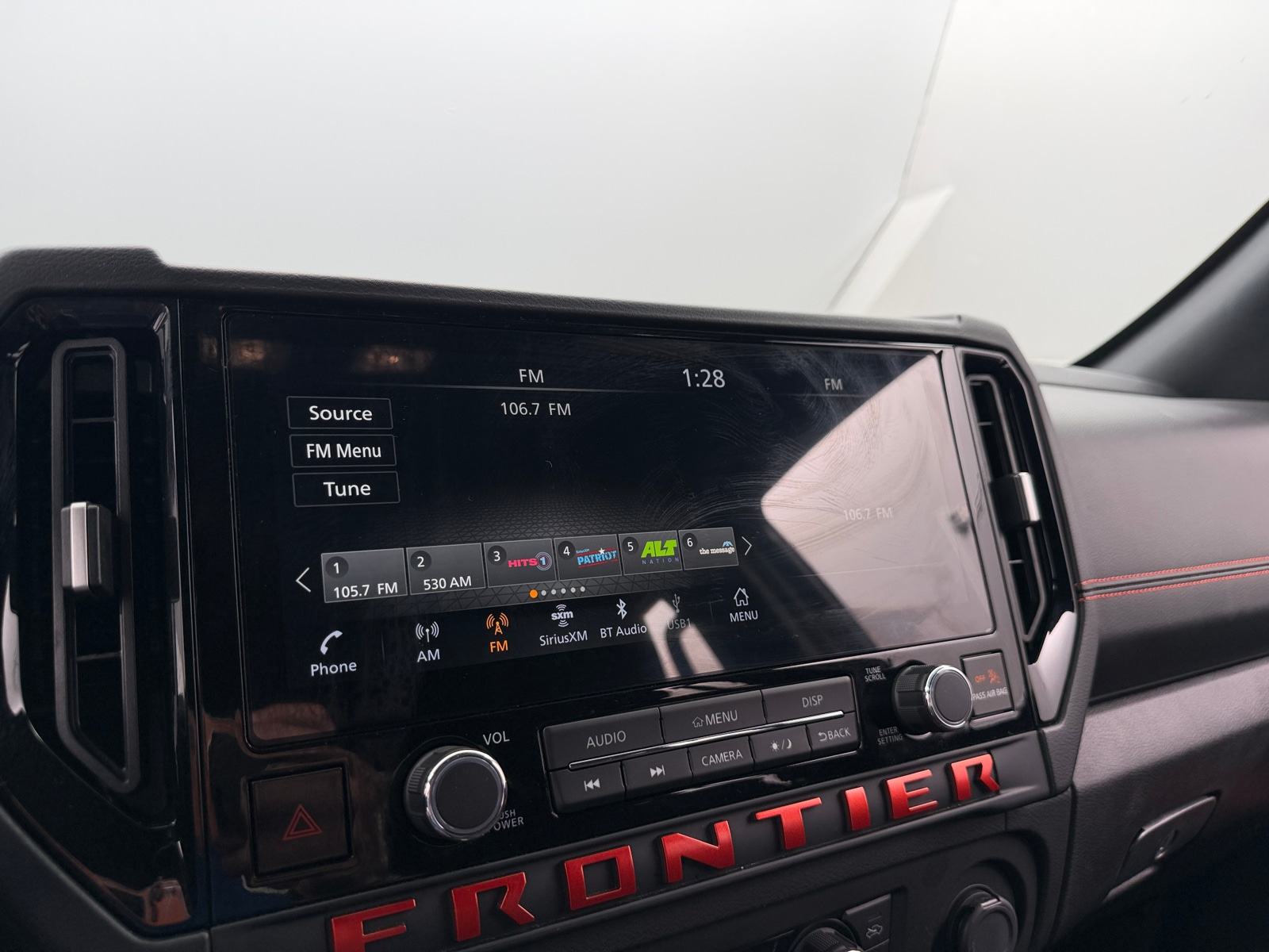 Thumbnail: 2025 Nissan Frontier - 4