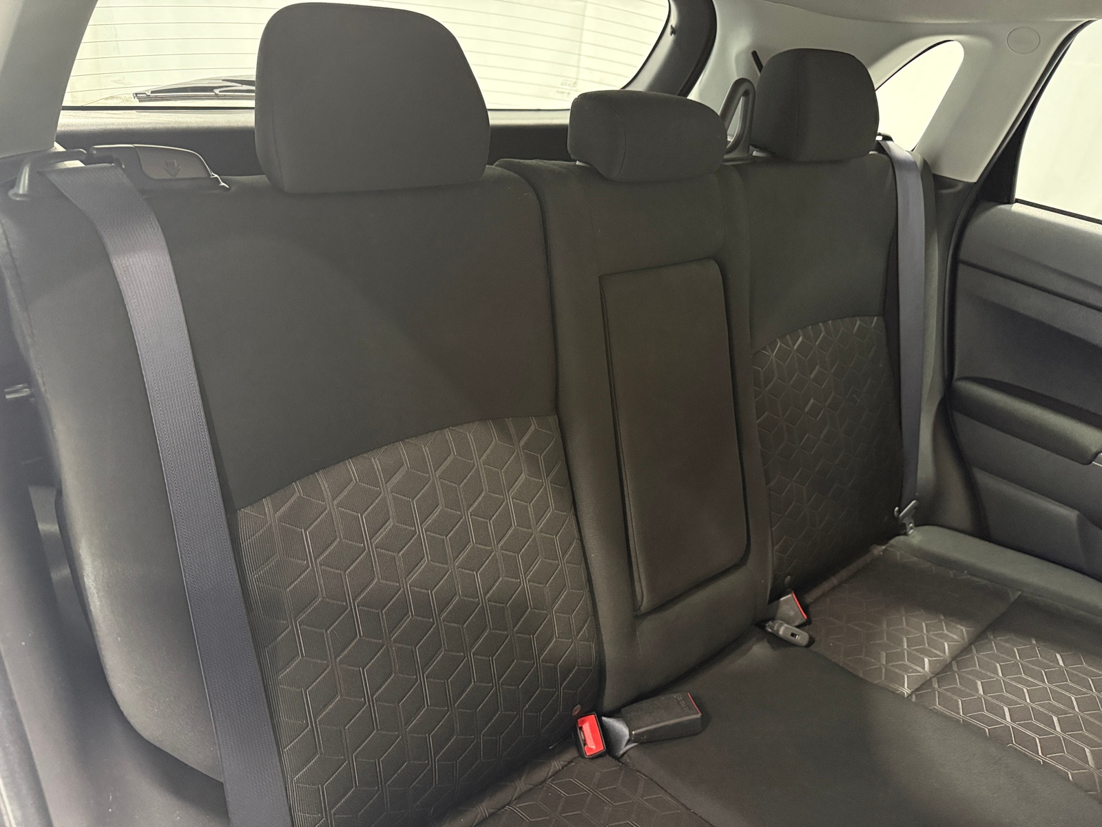 Thumbnail: 2025 Mitsubishi Outlander Sport - 6