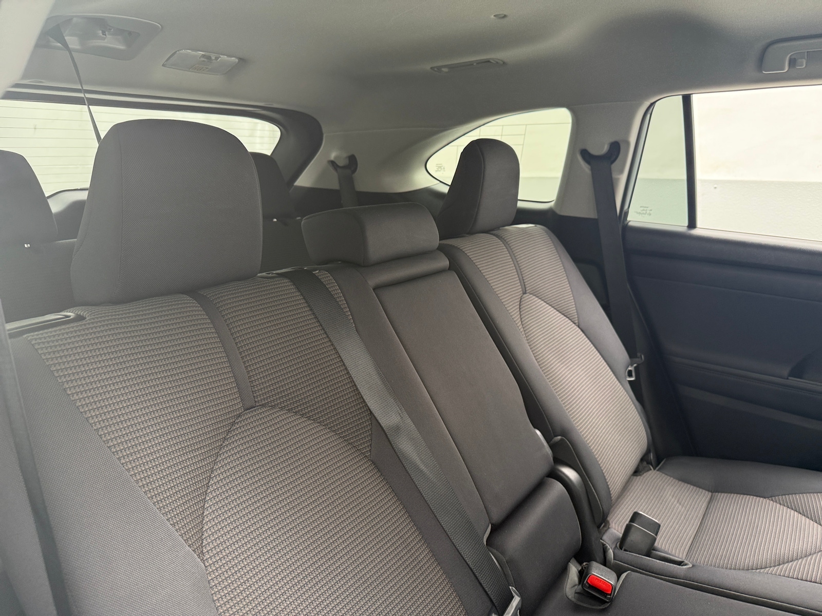 Thumbnail: 2023 Toyota Highlander - 6
