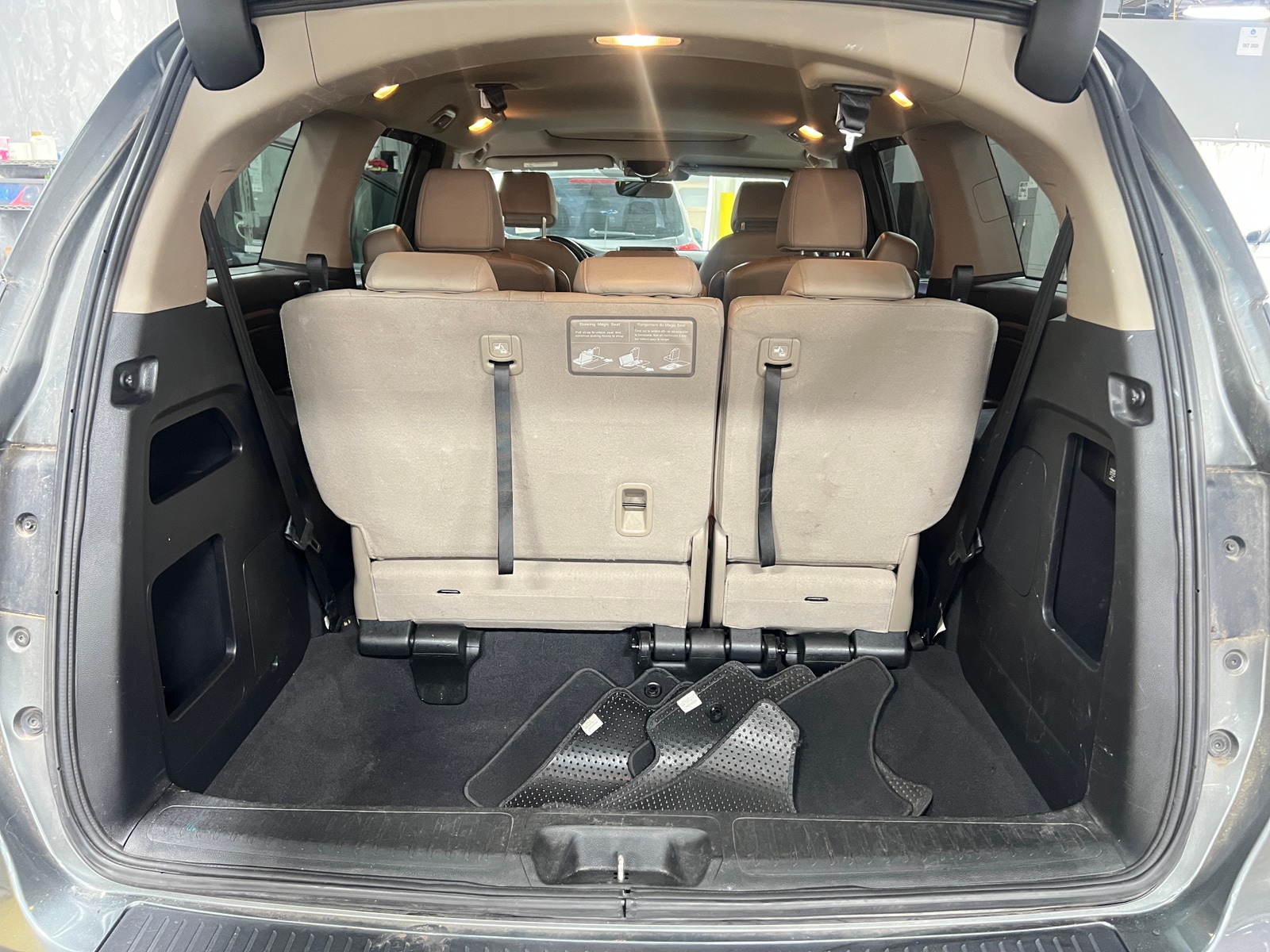 Thumbnail: 2019 Honda Odyssey - 6