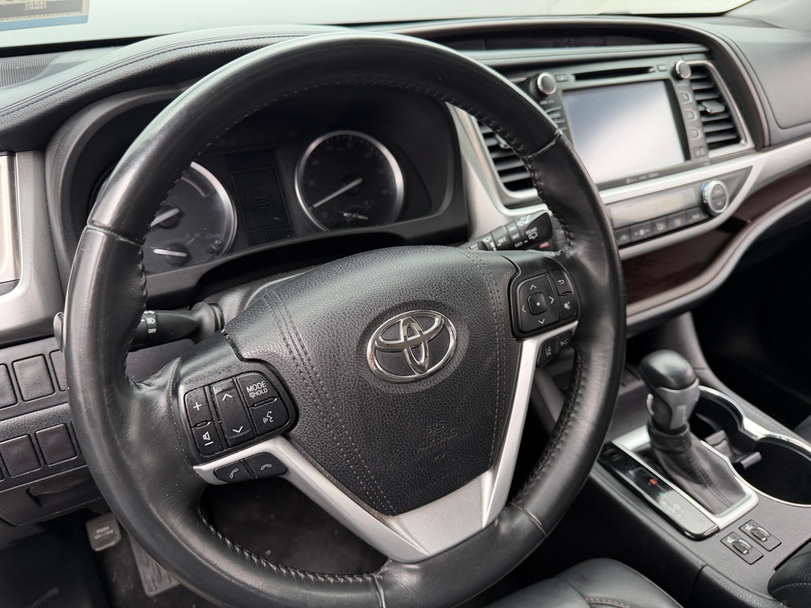 Thumbnail: 2019 Toyota Highlander - 4