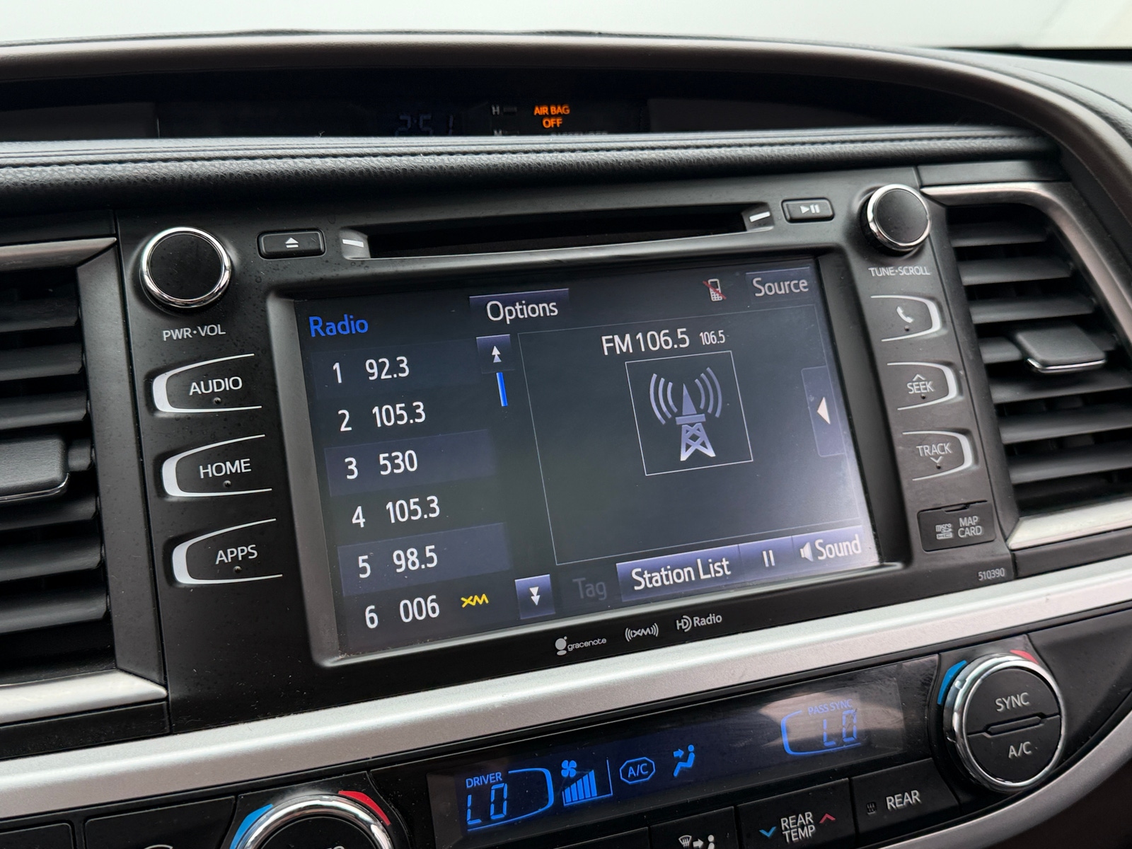 Thumbnail: 2019 Toyota Highlander - 3