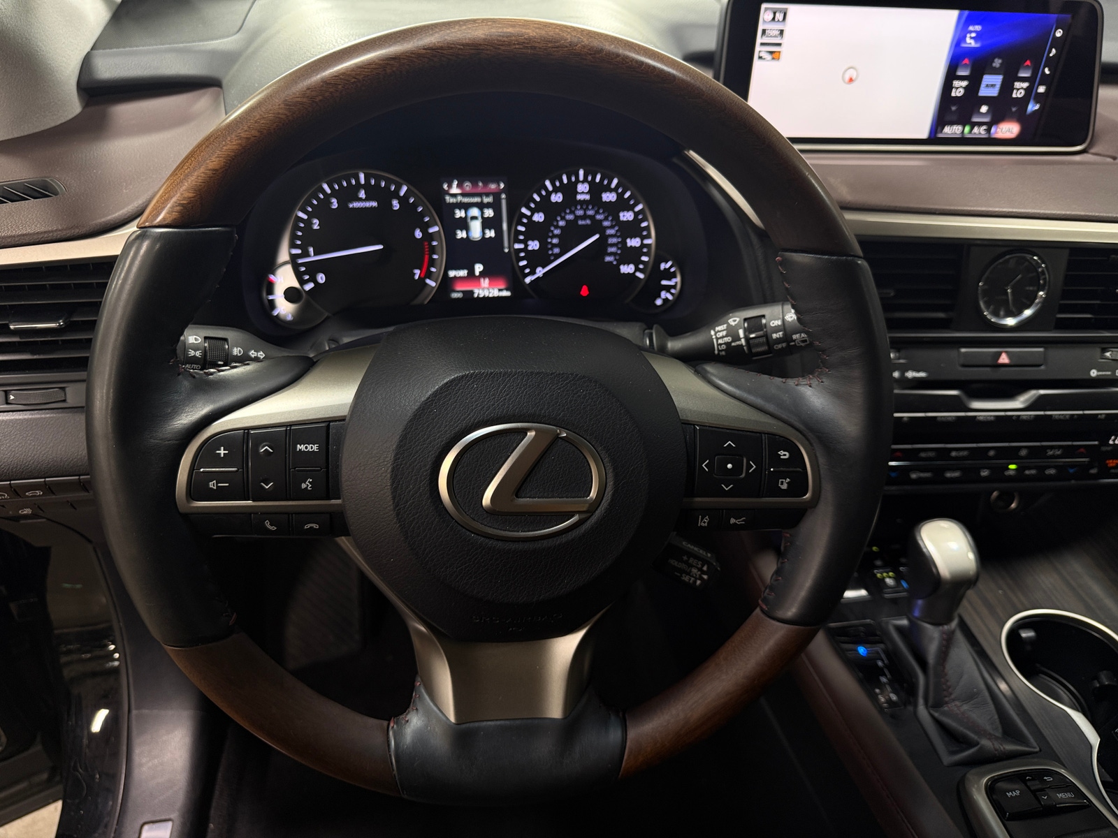 Thumbnail: 2017 Lexus RX - 5