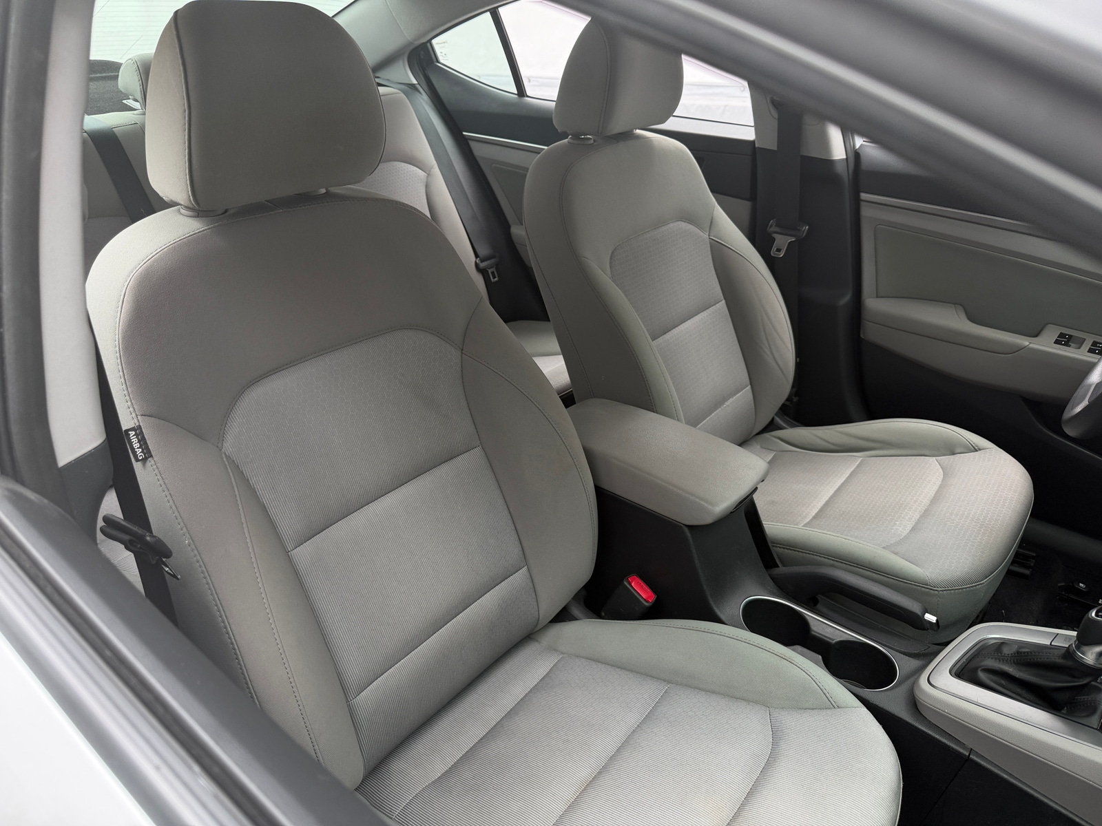 Thumbnail: 2017 Hyundai Elantra - 2