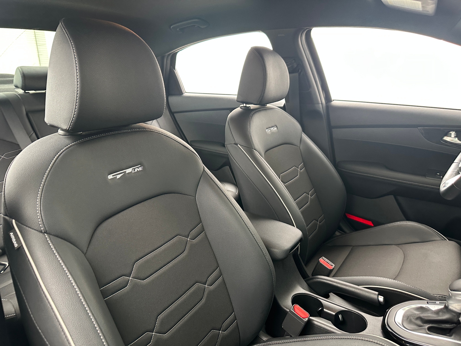 Thumbnail: 2021 Kia Forte - 2